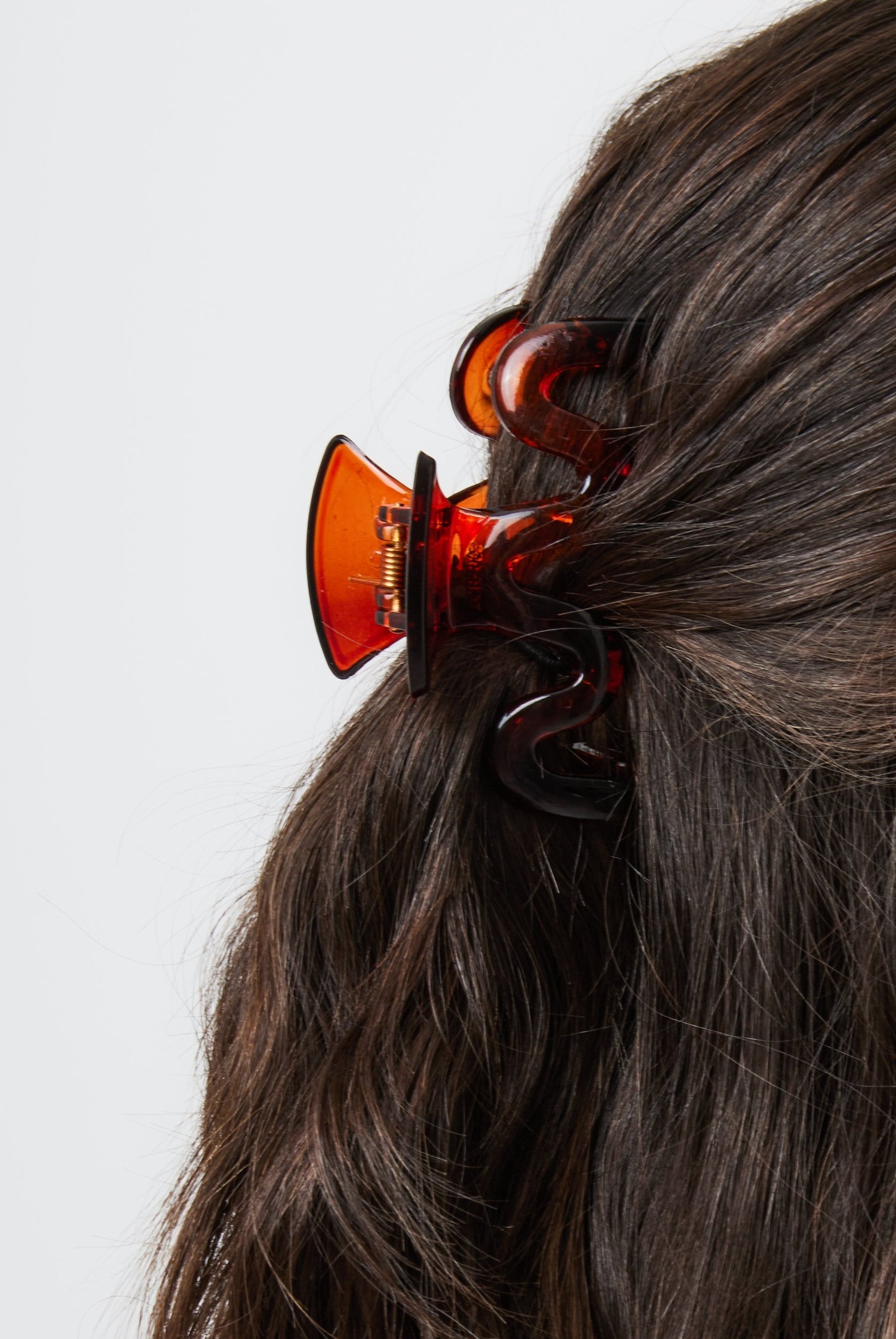 Swirl Hair Claw In Tortoiseshell Brown | My Accessories London Hair Clip | Womens hair clip | 90s | y2k | Retro | Minimal | Minimalist | Hair Accessories | Accessory | Accessories