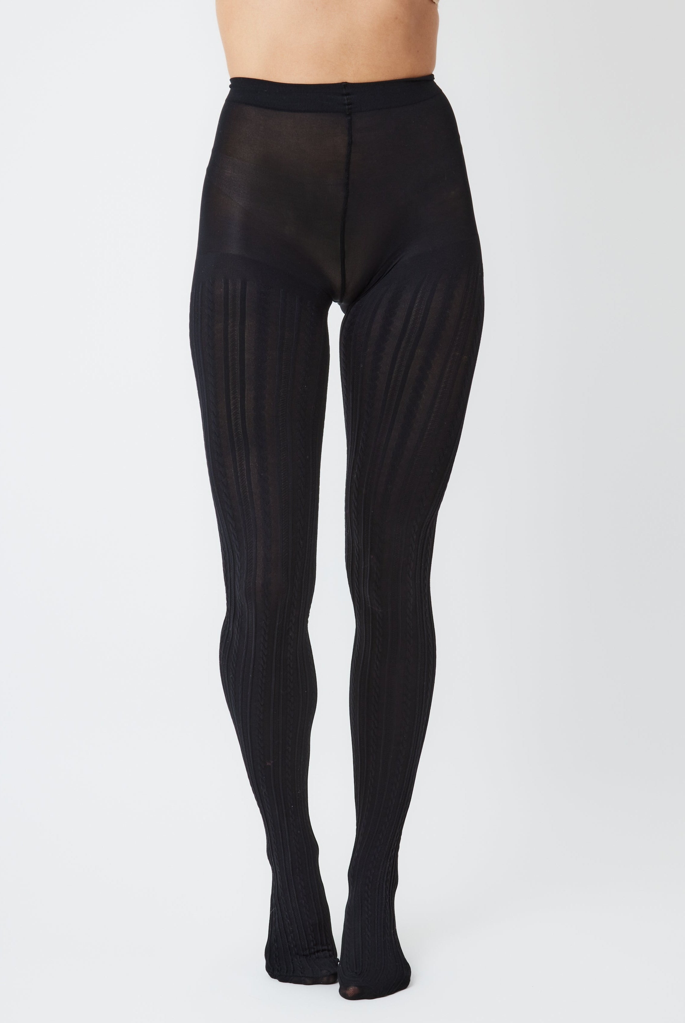 Woman's Cable Knit Tights in Black