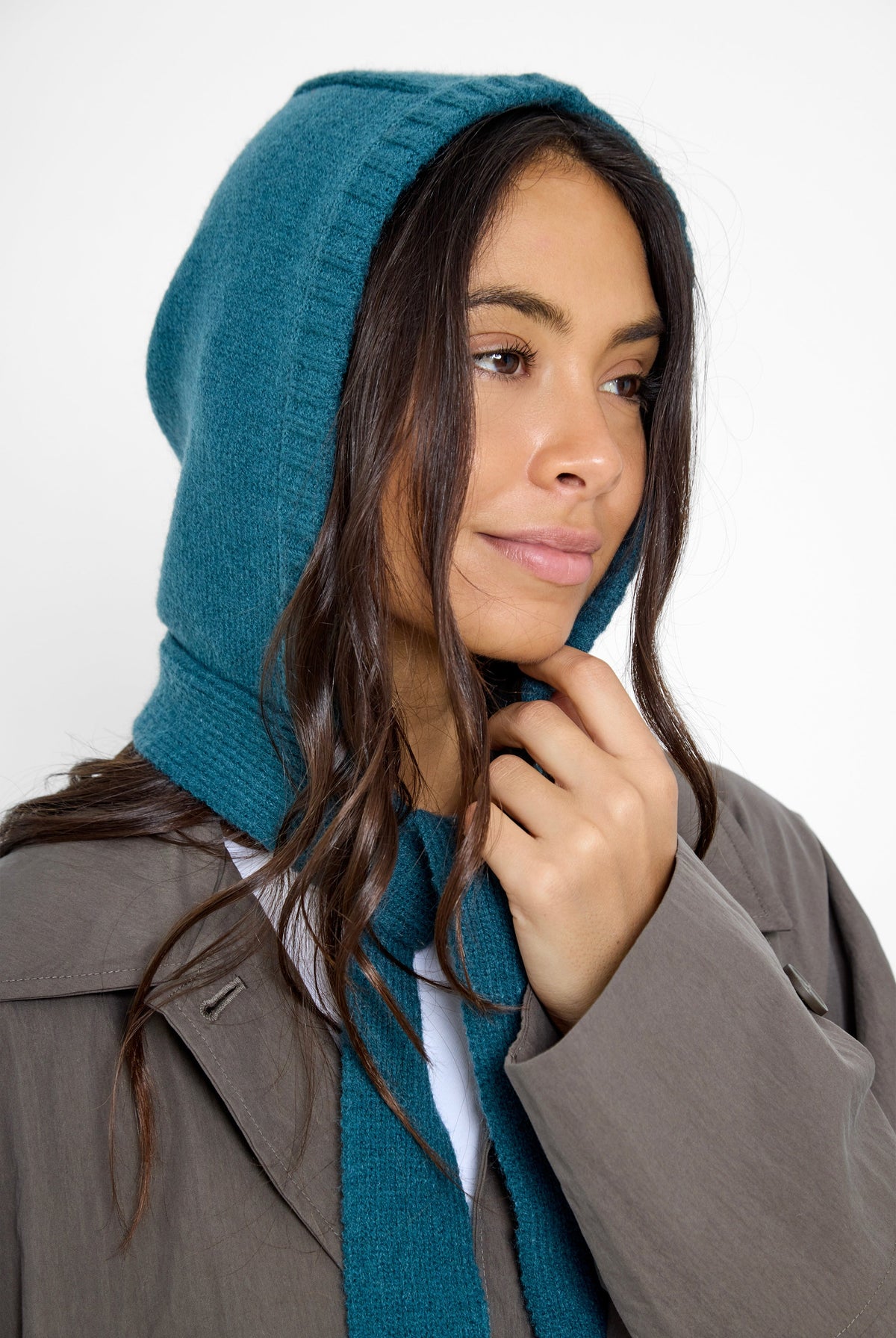 Women's Chunky Ties Knitted Bonnet in Teal