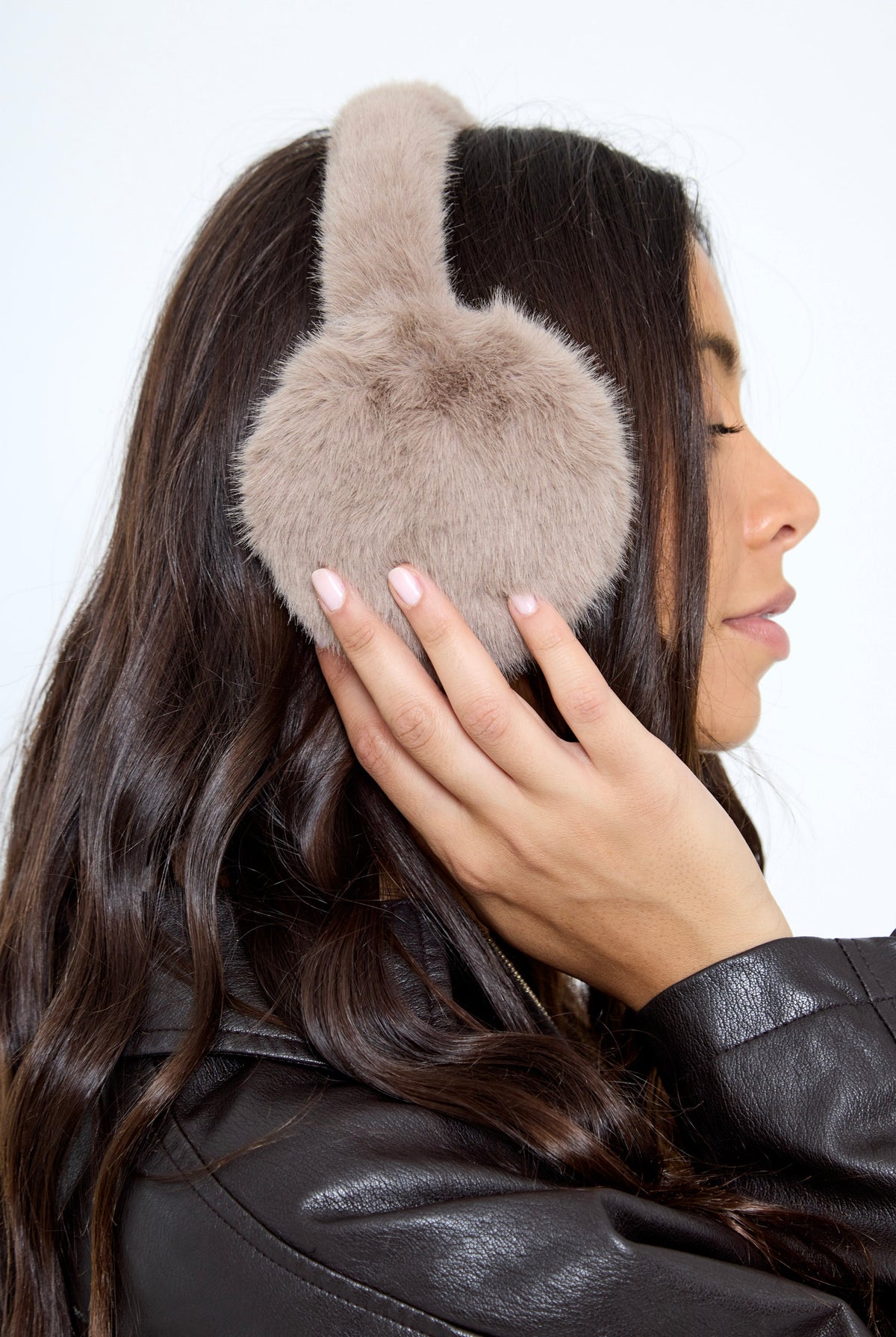 Women's Fur Earmuffs in Taupe