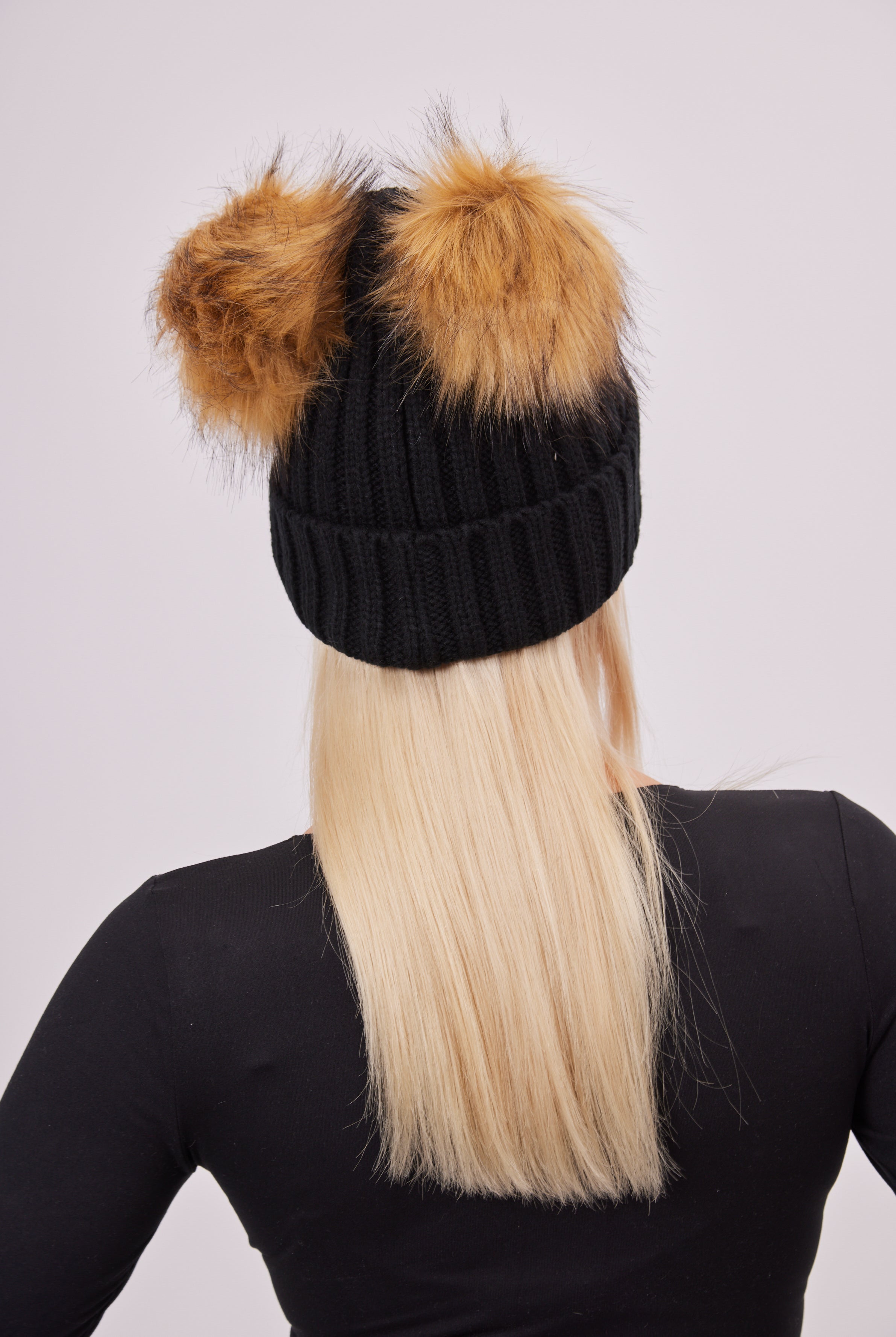 Woman's Knitted Double Fur Pom Beanie in Black