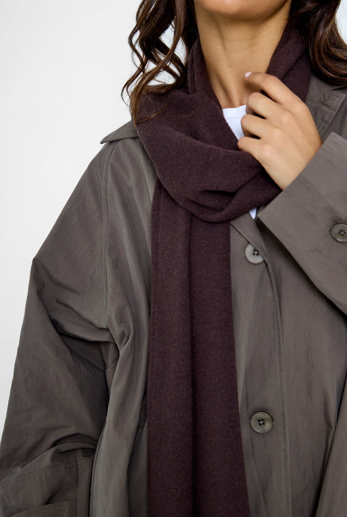 Women's Plain Knitted Scarf in Brown
