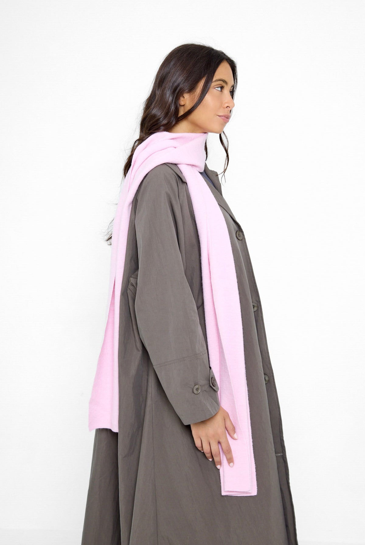 Women's Plain Knitted Scarf in Pink