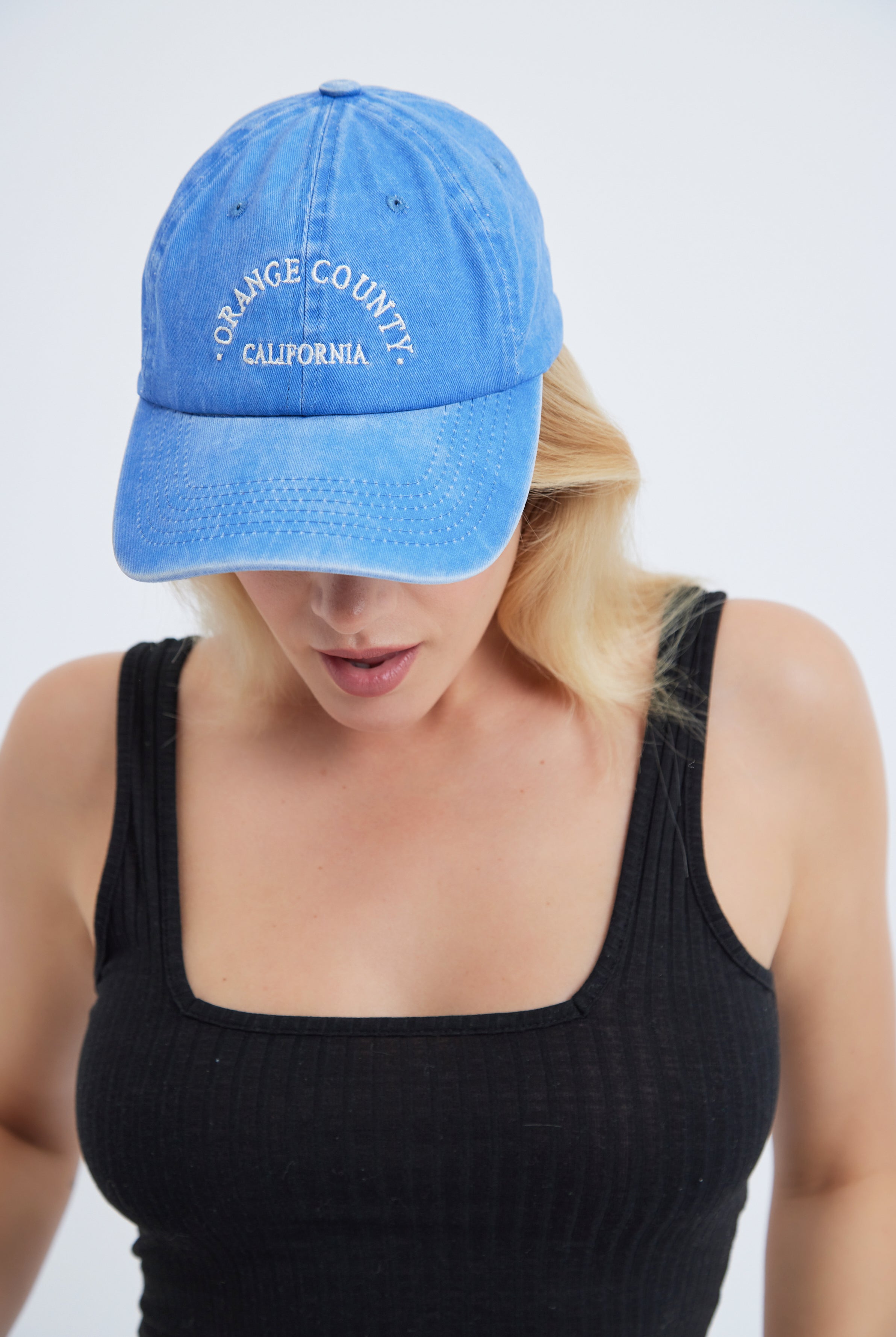 Women's Orange County Washed baseball cap in Blue