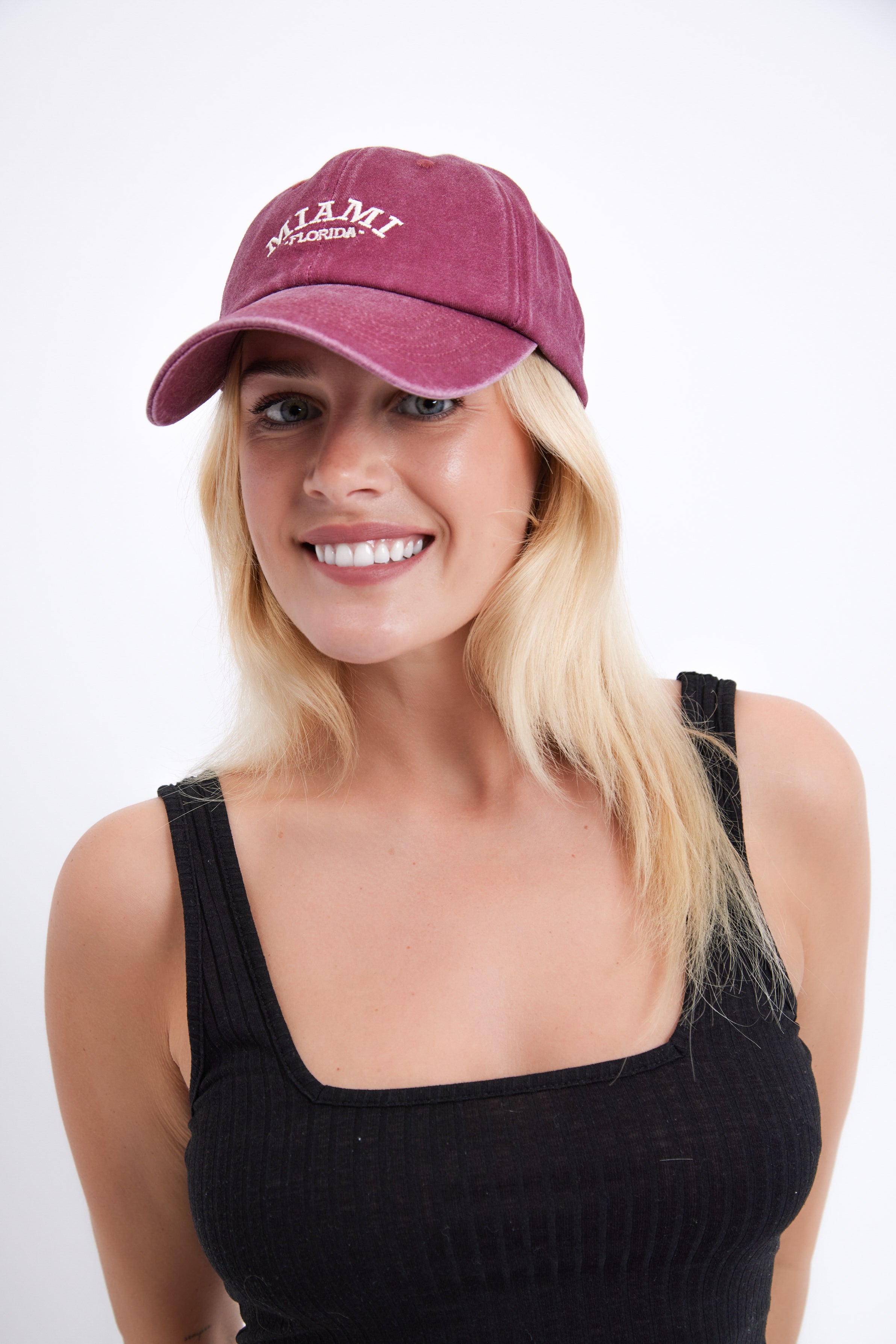 Women's MIAMI Washed baseball cap in Red