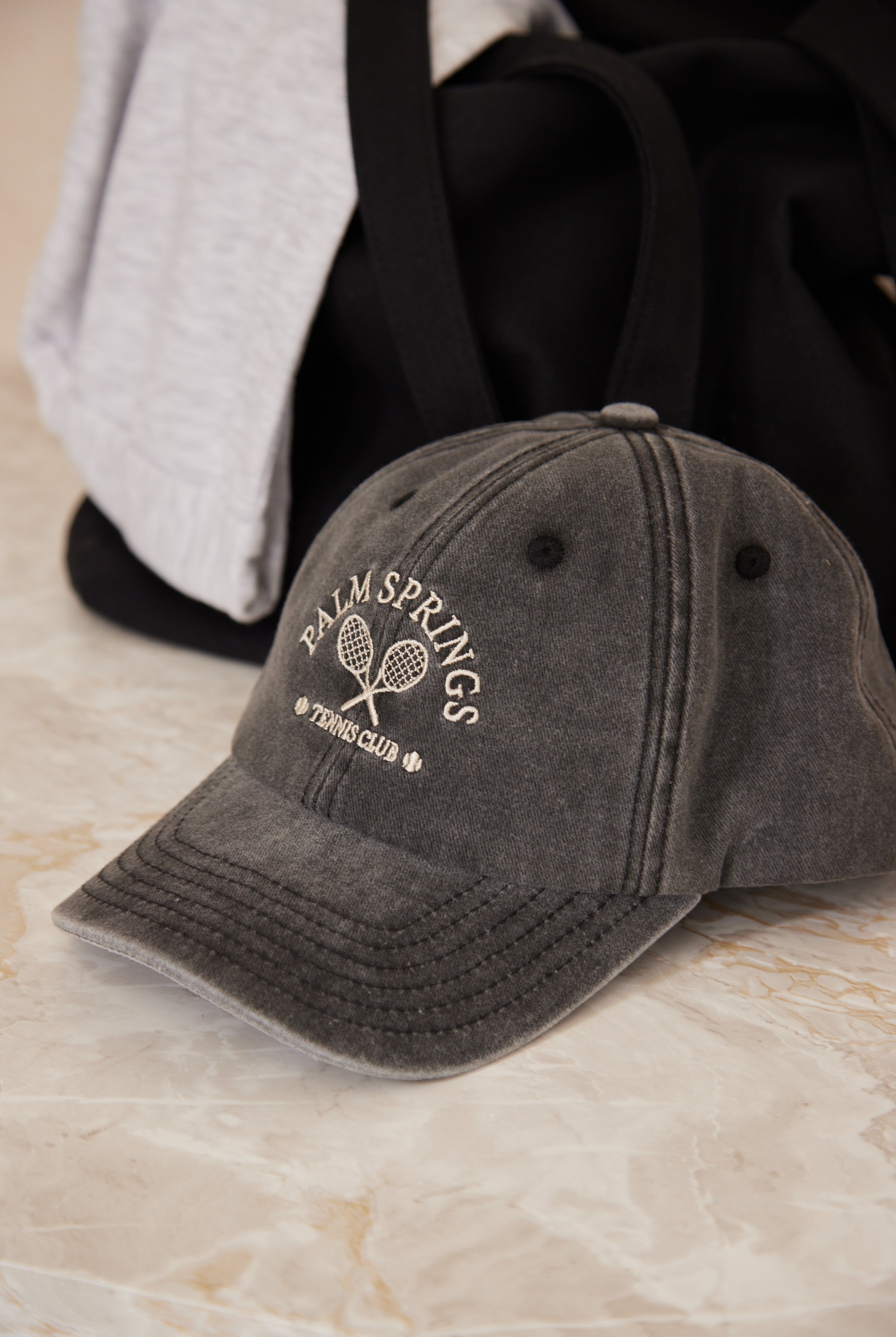Women's Palm Springs washed baseball cap in Black