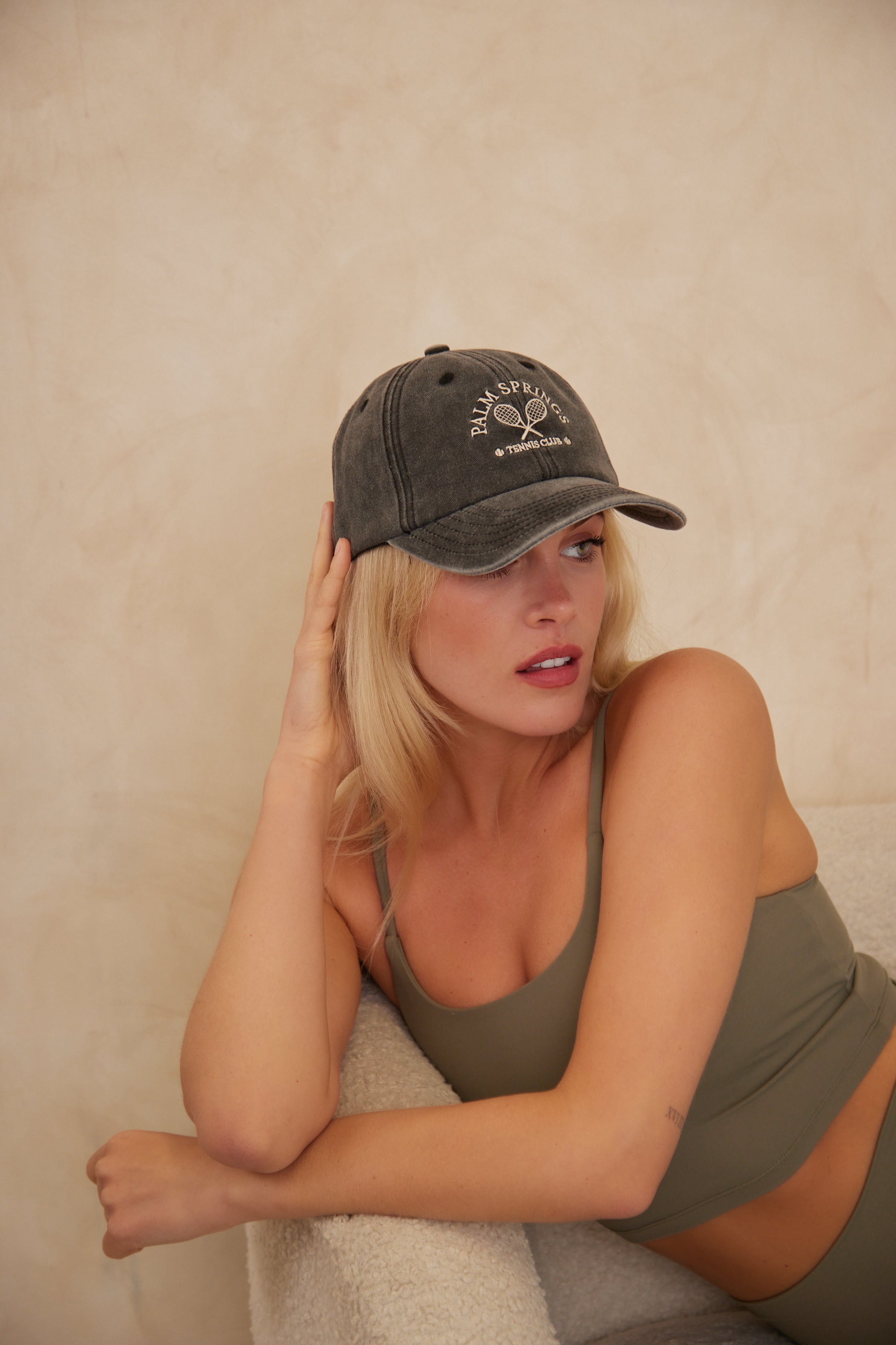 Women's Palm Springs washed baseball cap in Black in Gym
