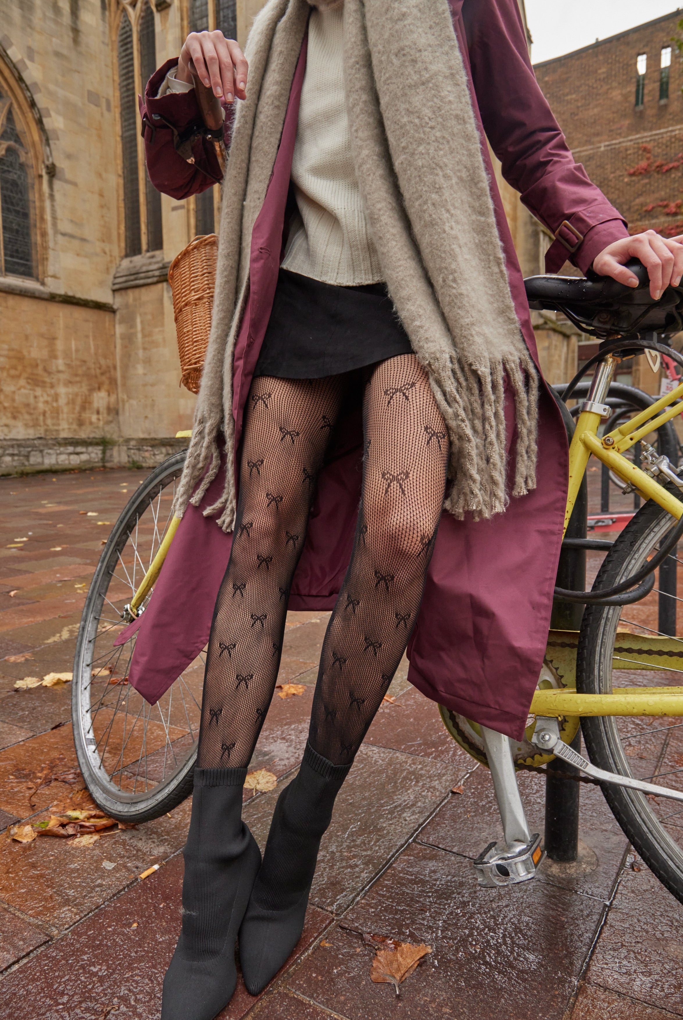 Bow Fishnet Tights in Black - Tights - My Accessories London