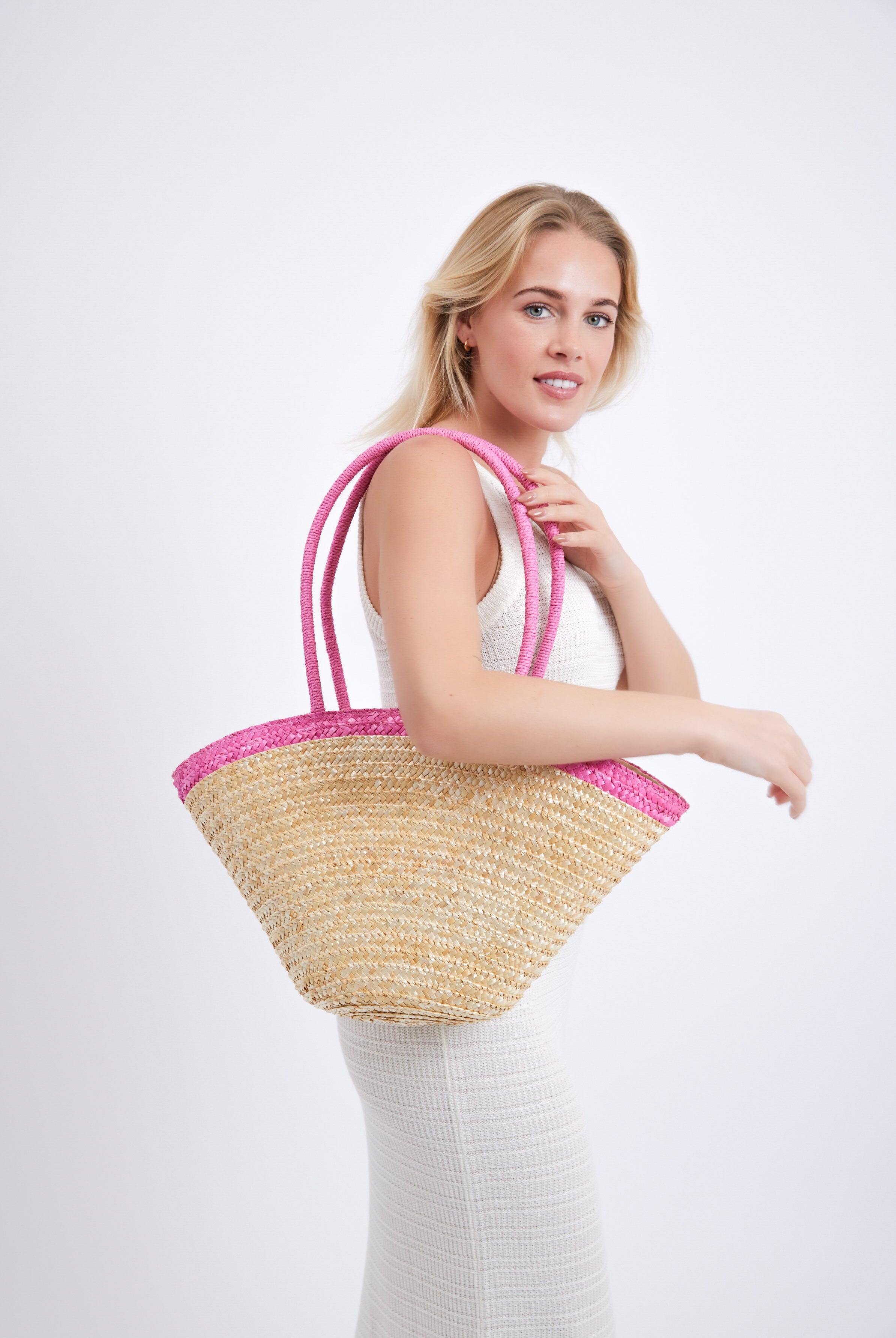 Straw Beach Bag in Natural with Contrast Pink Handles - Tote Bag - My Accessories London