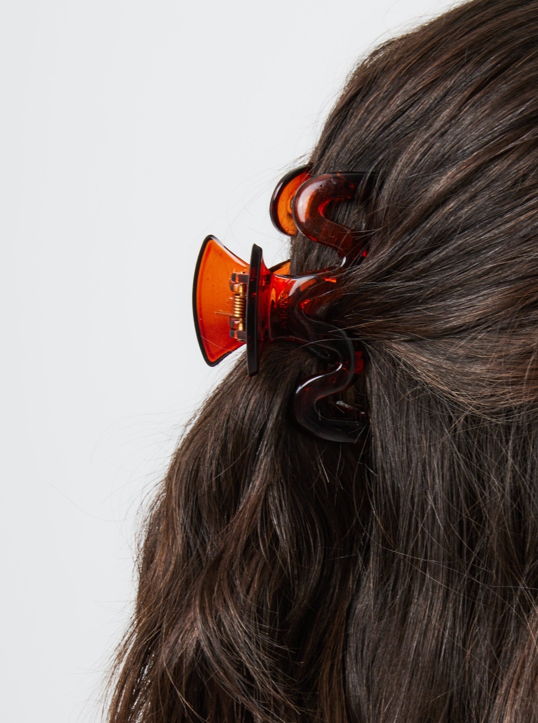 Swirl Hair Claw In Tortoiseshell Brown | My Accessories London Hair Clip | Womens hair clip | 90s | y2k | Retro | Minimal | Minimalist | Hair Accessories | Accessory | Accessories