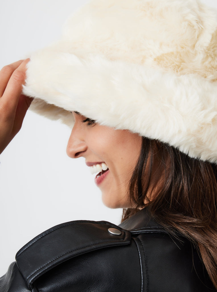 Fur Plush Bucket Hat in White | Women's Accessories | Autumn | Winter | Faux Fur | 90's | Retro | women's bucket hat | My Accessoires London fur bucket hat | Oversized bucket hat | cream fur