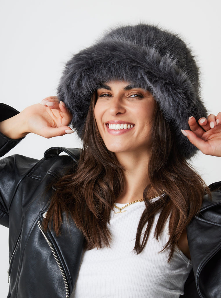 Oversized fur Bucket Hat in Grey | Hats | Hat | Winter | Autumn | Fall | Accessories | Cold weather | Ski | Oversized Fur Hat | Fluffy | Fluffy Fur Hat | Faux Fur | Vegan | Streetwear | Accessories | Women's Accessories