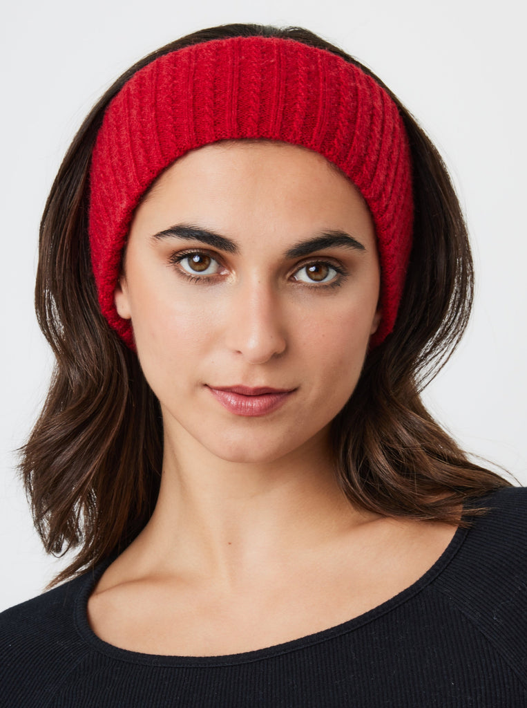 Cable Knit Headband in Red | Knitwear | Knitted | Hair Accessories | Winter | Autumn | Weird Girl | Old Money | Ski | Skiing | Ski Accessories | Ski Season | Women | Women's Accessories | Winter Accessories | Autumn Accessories | Fall | Fall Accessories | Streetwear | Streetstyle | Y2k | Grunge |  