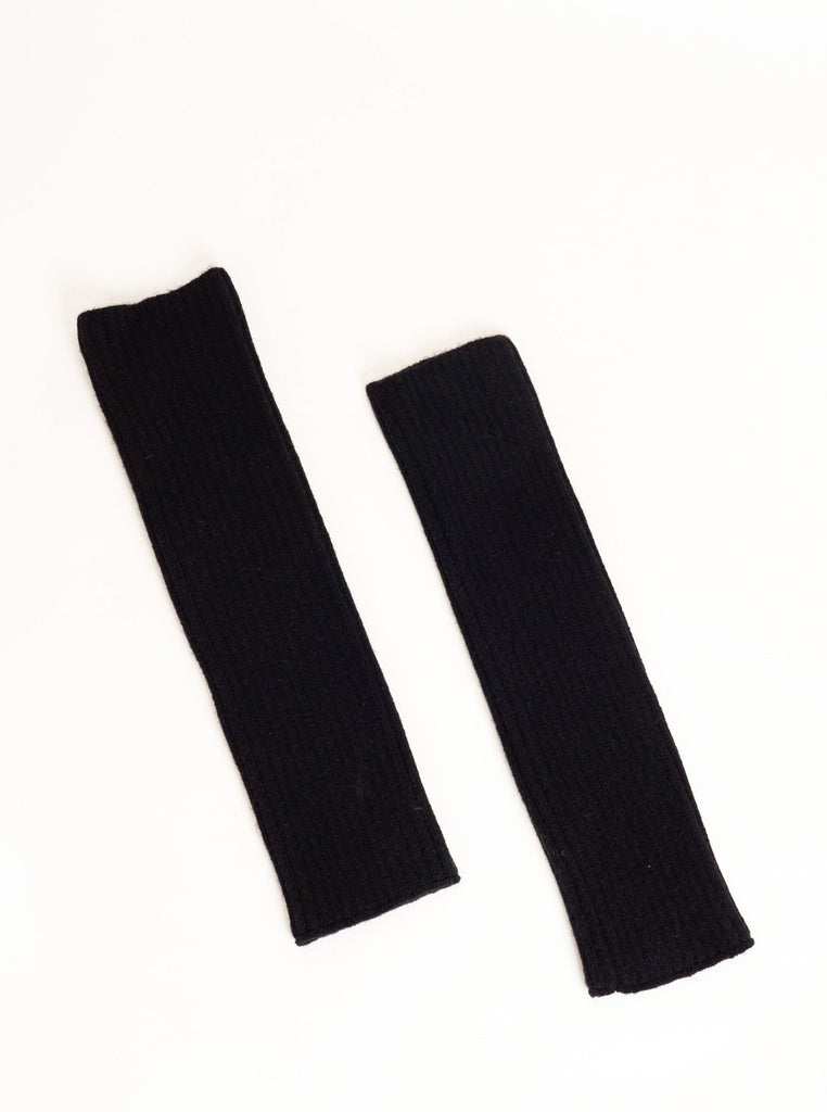 Knitted Leg Warmers in Black | Knitwear | ribbed | y2k | Grunge | grunge sleaze | indie | whimsygoth | e girl | plaza core | winter | Autumn | 90s | streetwear | casual |