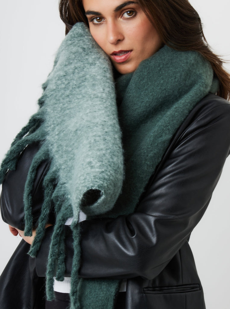 Chunky Soft Scarf with Contrast Fringing in Green | Two Tone | Ombre | Super Soft Scarf | Oversized Scarf | Winter | Autumn | Ski Season | Skiing | Ski | Unisex | Streetwear | Streetstyle | Winter Accessories | Autumn Accessories | Women | Fall | Fall Accessories | Women's Accessories | Fall Style | Autumn Style | Winter Style | Grunge | Indie | Elevated Indie  