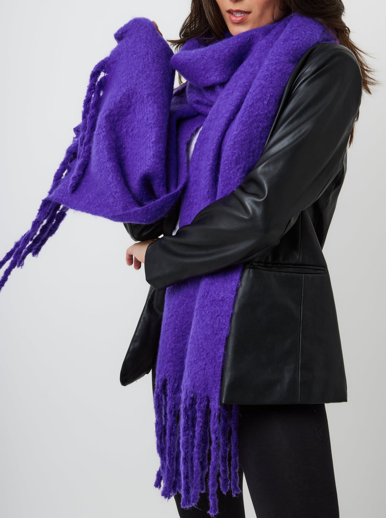 Chunky Soft Scarf in Dark Purple | Oversized Scarf | Super Soft Scarf | Unisex | Fall | Winter | Autumn | Women | Grunge | Grunge Sleaze | Weird Girl | Autumn Accessories | Winter Accessories | Fall Accessories | Women's Accessories | Women's Scarf | Purple Scarf | Arty | Fall Style | Autumn Style | Winter Style | Ski | Ski Season | Skiing | Ski Accessories | 