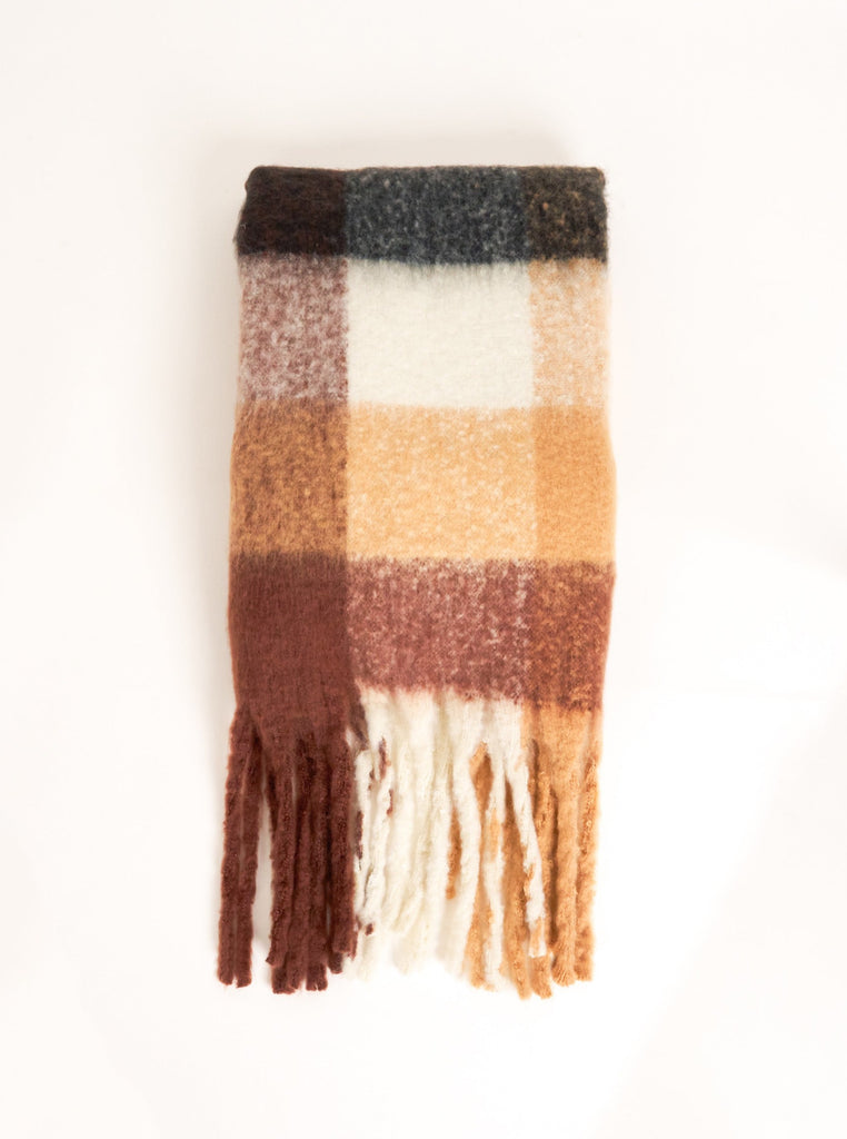 Check Chunky Soft Scarf in Brown | Winter | Autumn | Check | Blanket Scarf | Super Soft Scarf | Oversized Scarf | Winter Accessories | Autumn Accessories | Fall Accessories | Fall Style | Autumn Style | Plaza Core | Women | Women's Accessories