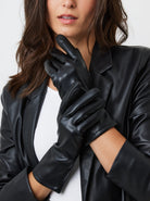 Women’s Touch Screen Leather Look Gloves in Black 