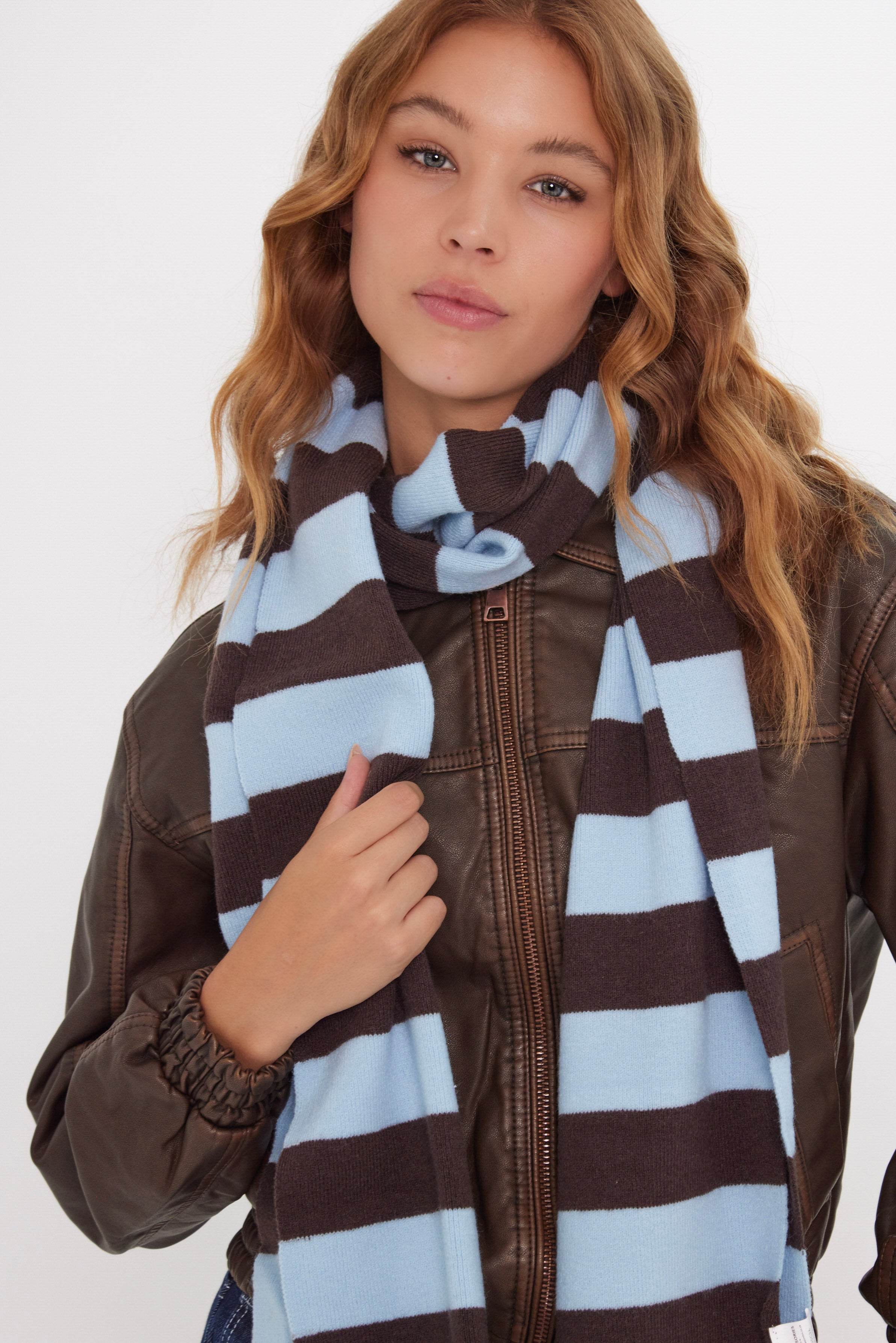 Women’s Knitted Stripe Scarf in Blue and Brown 