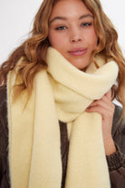 Women’s Oversized Chunky Blanket Scarf in Butter Yellow