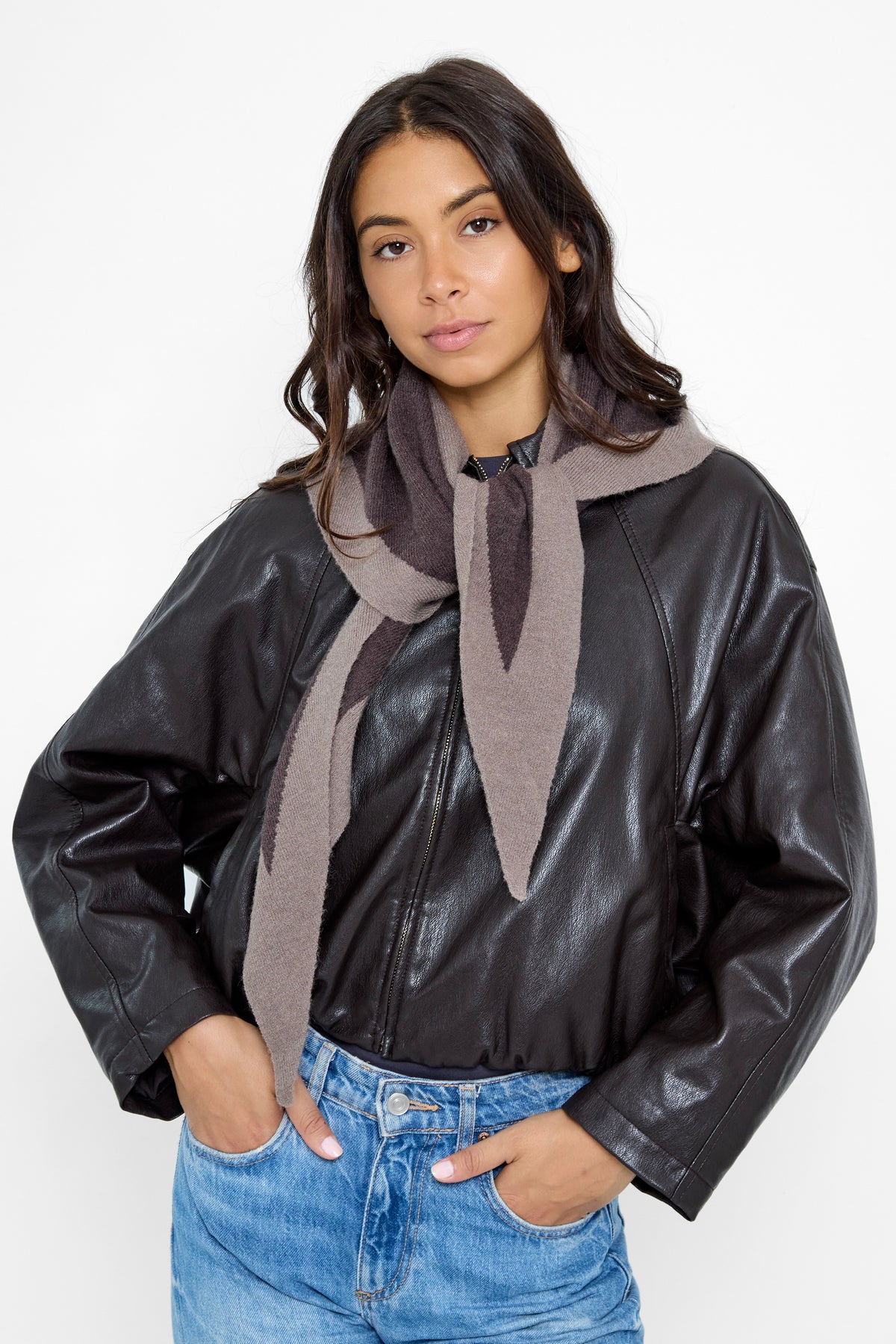 Women's Contrast Border Triangle Scarf in Brown