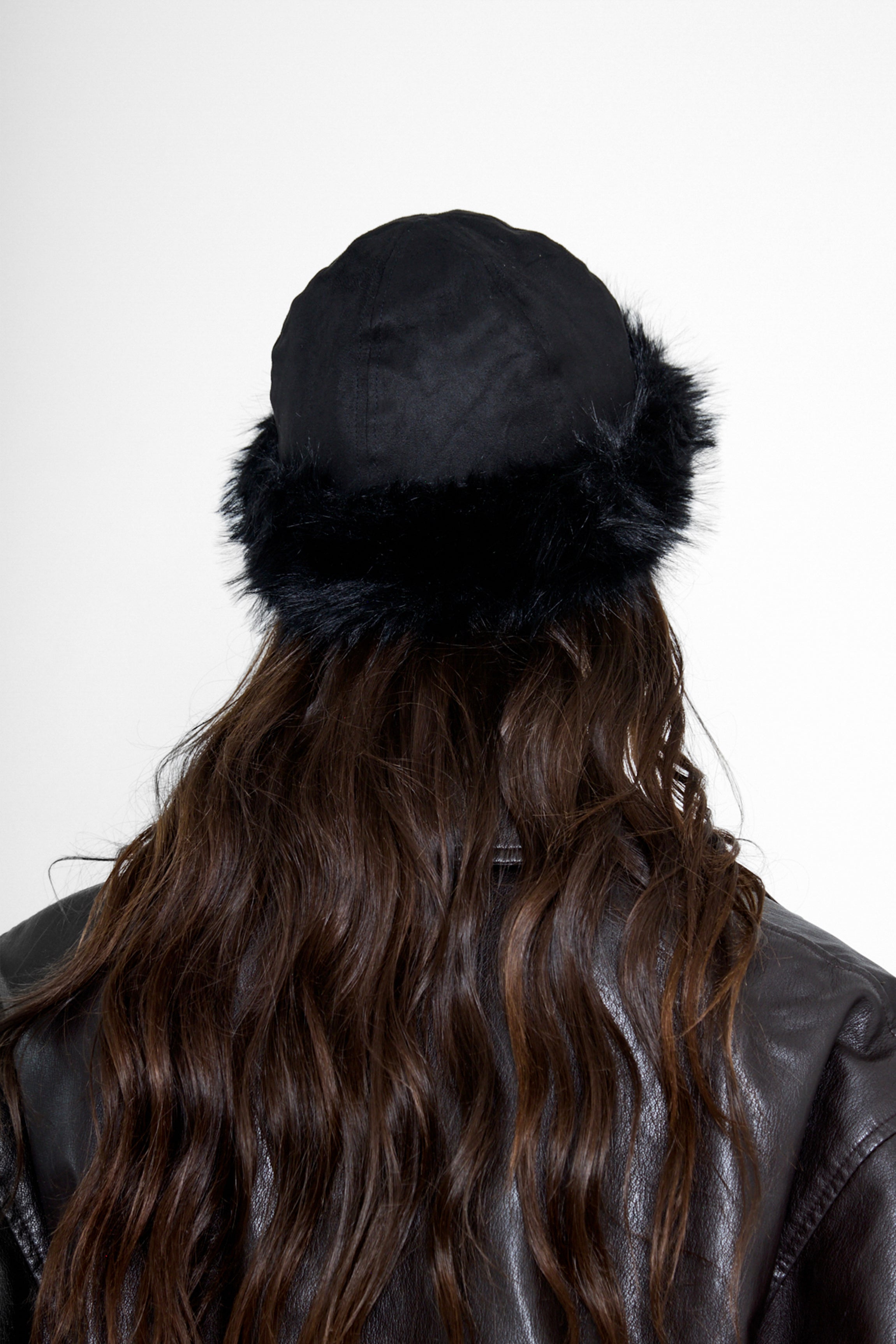 Women's Fluffy Fur Trim Beanie in Black