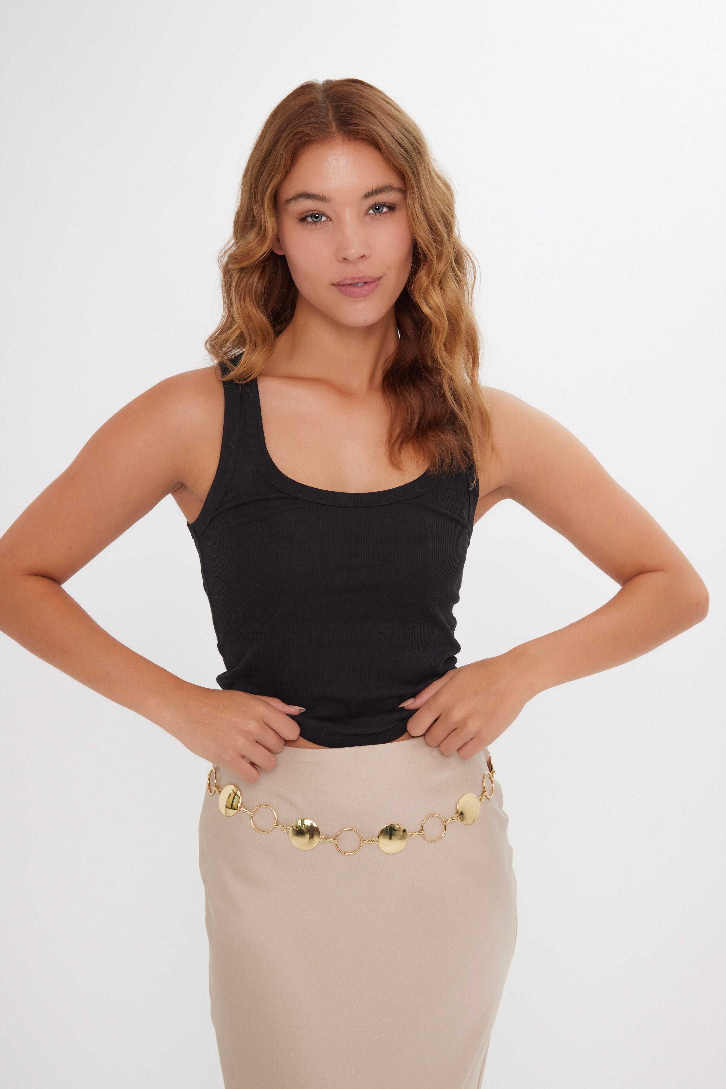 Women’s Mixed Round Chain Belt in Gold