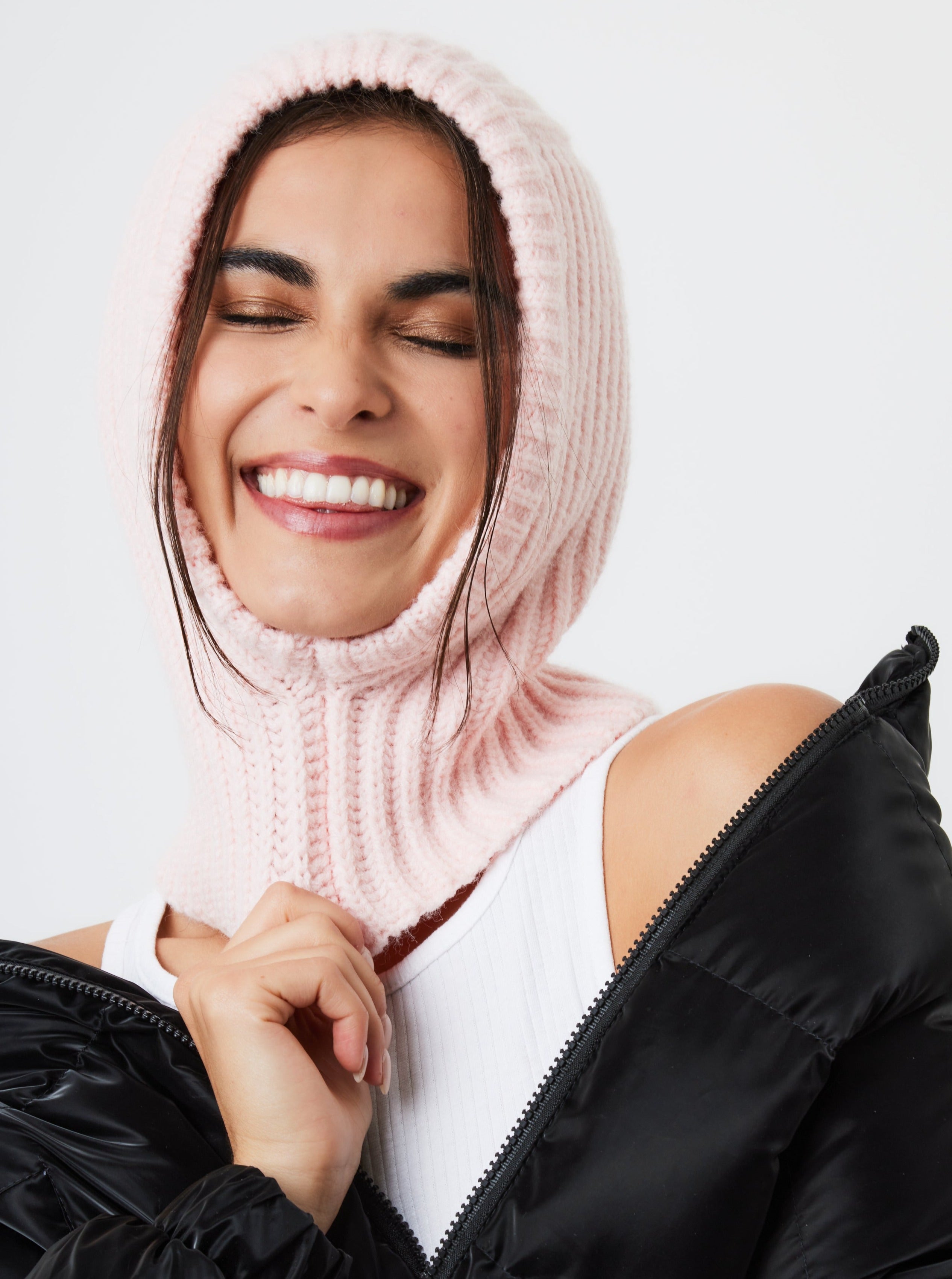 Woman's Knitted Hood Balaclava in Pink