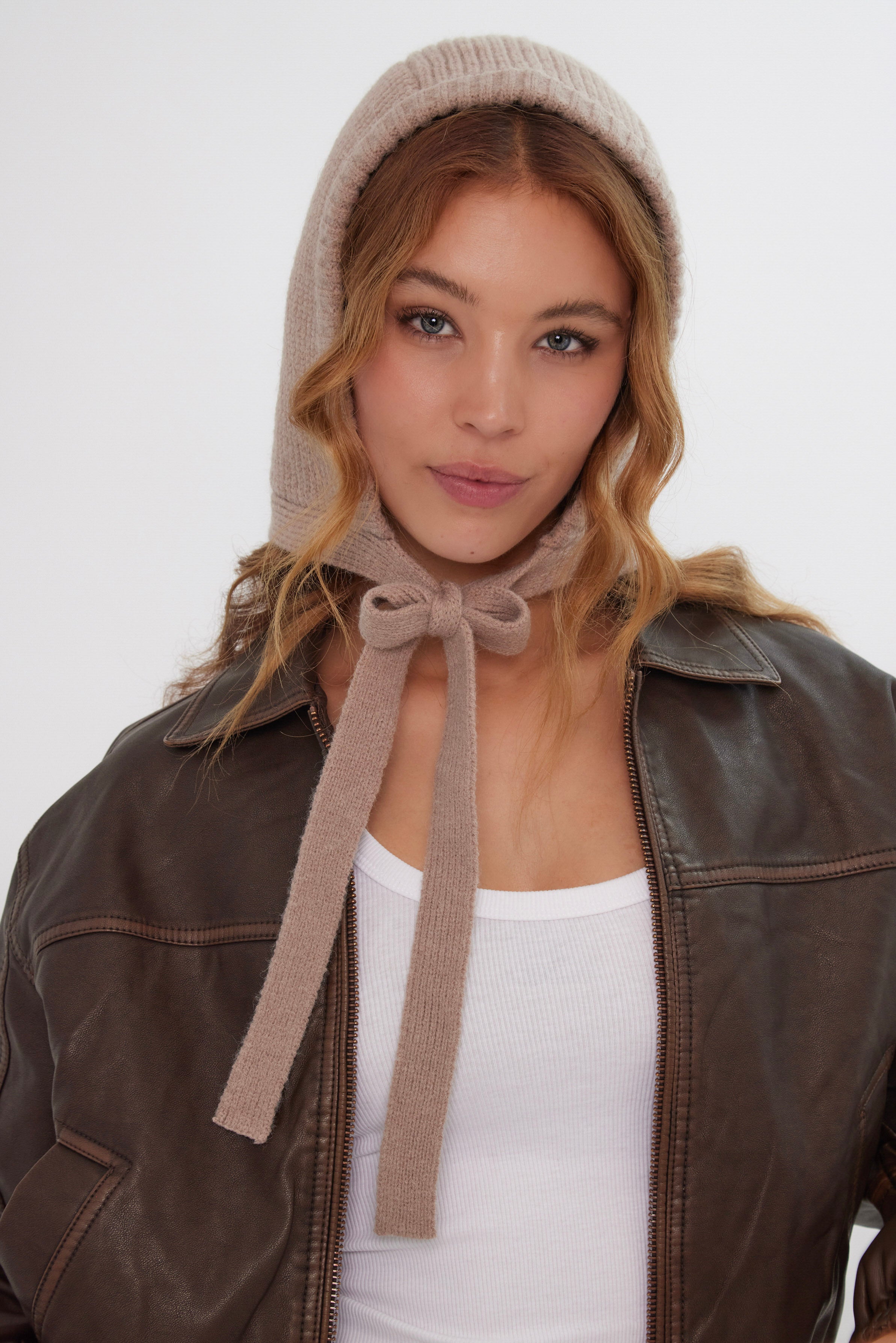 Women’s Knitted Bonnet in Light Brown