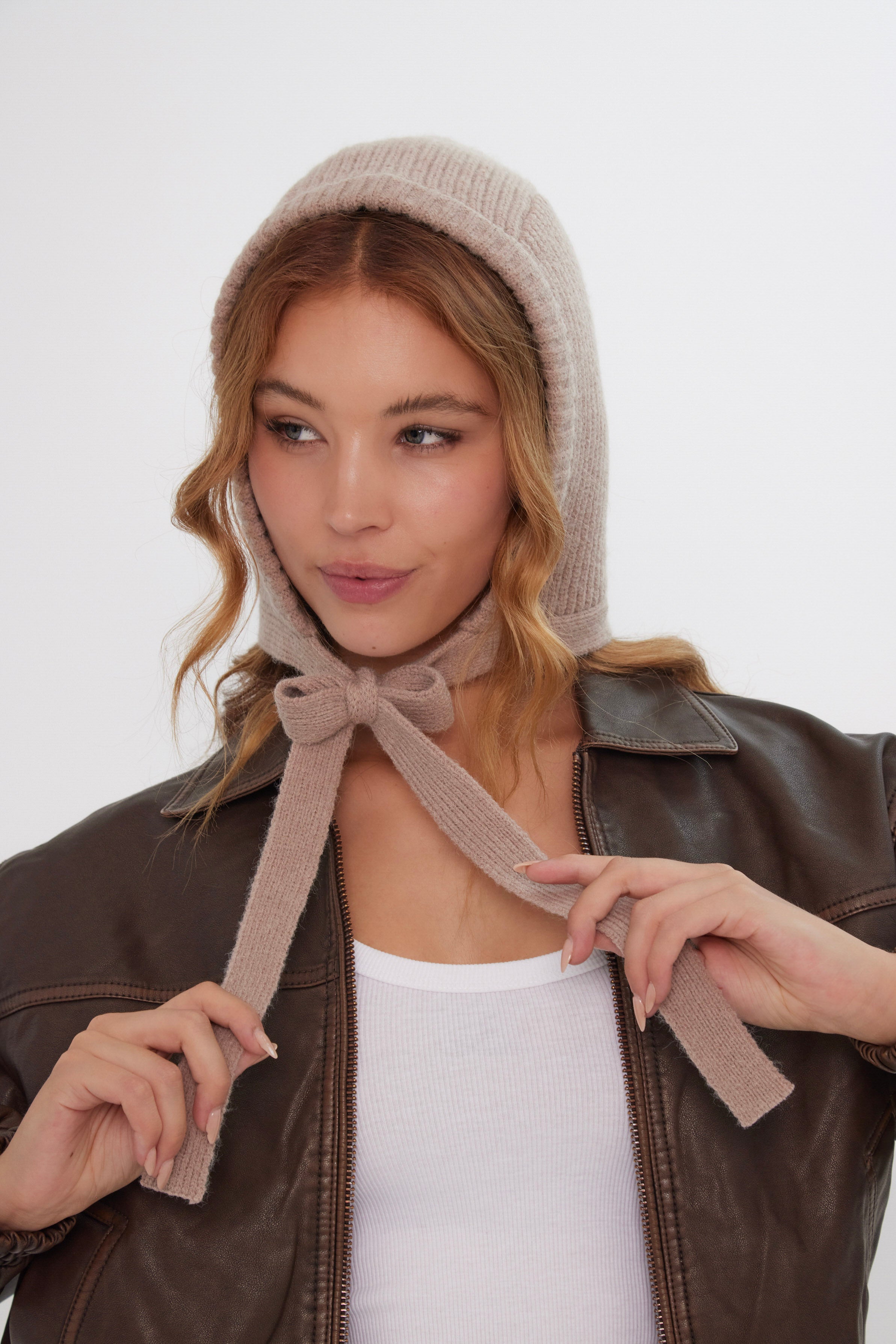 Women’s Knitted Bonnet in Light Brown