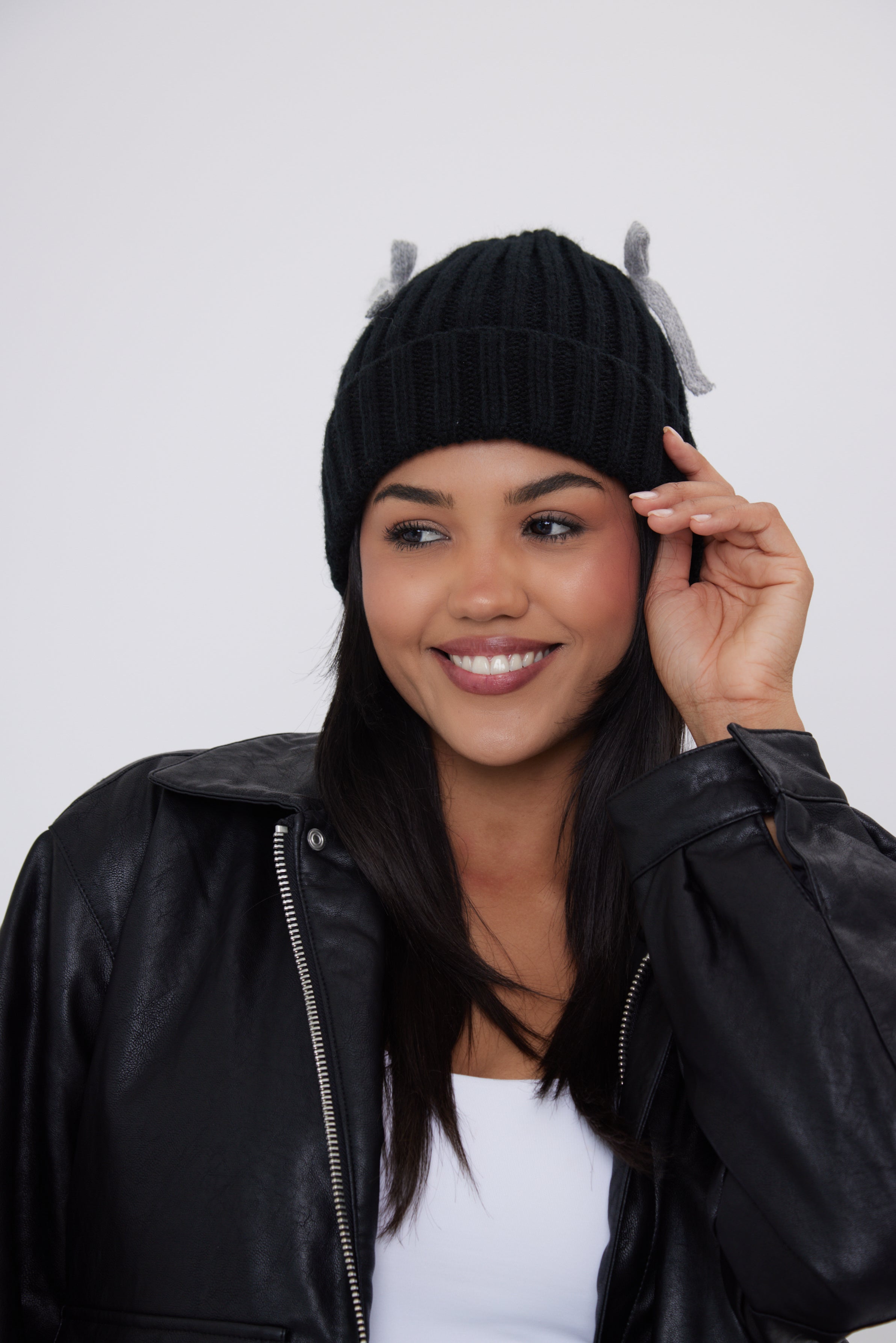 Woman's Mohair Beanie with Bows in Black