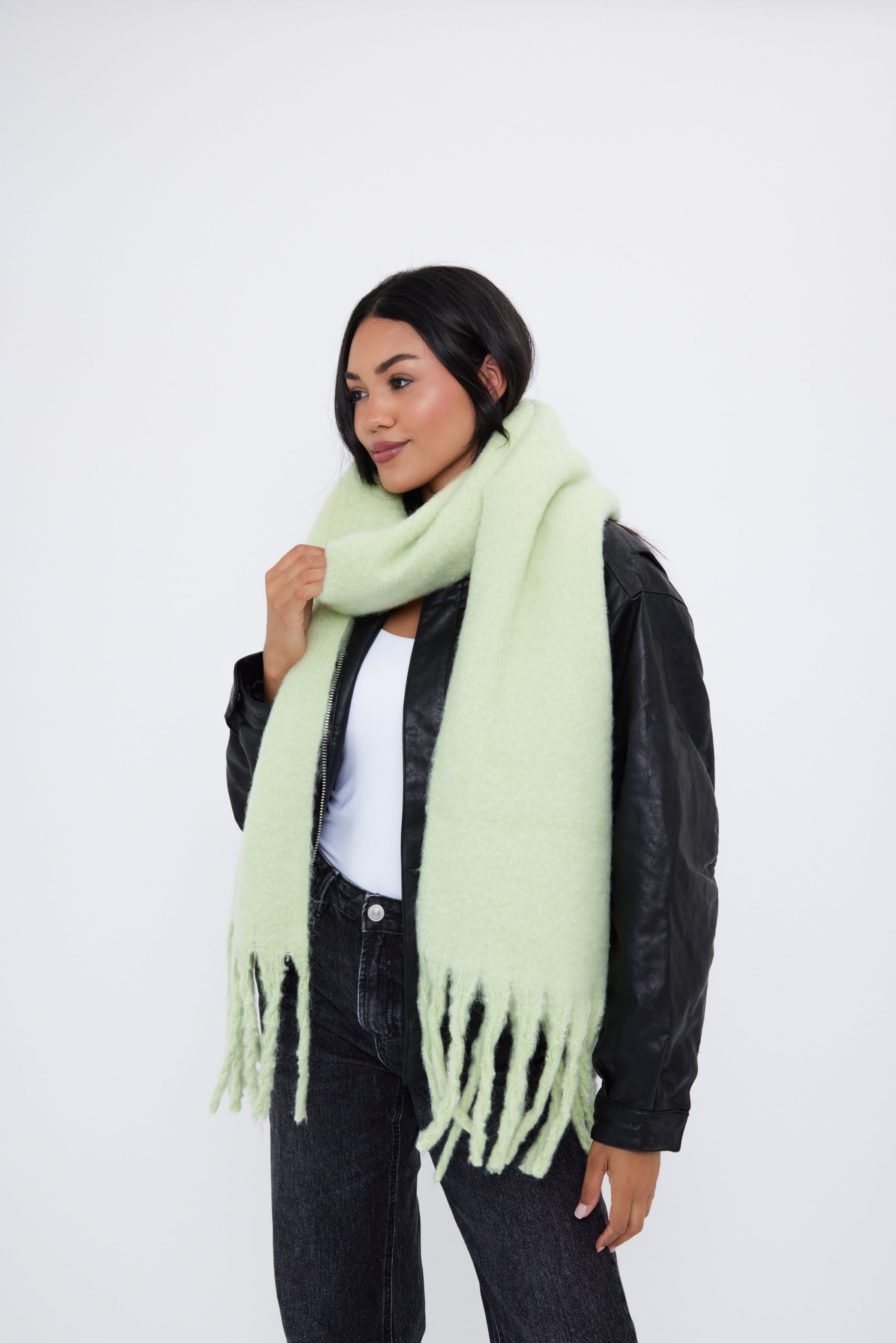 Woman's Oversized Chunky Blanket Scarf in Matcha Green