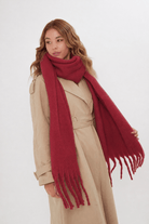 Women's Oversized Chunky Boucle Scarf in Rust Red