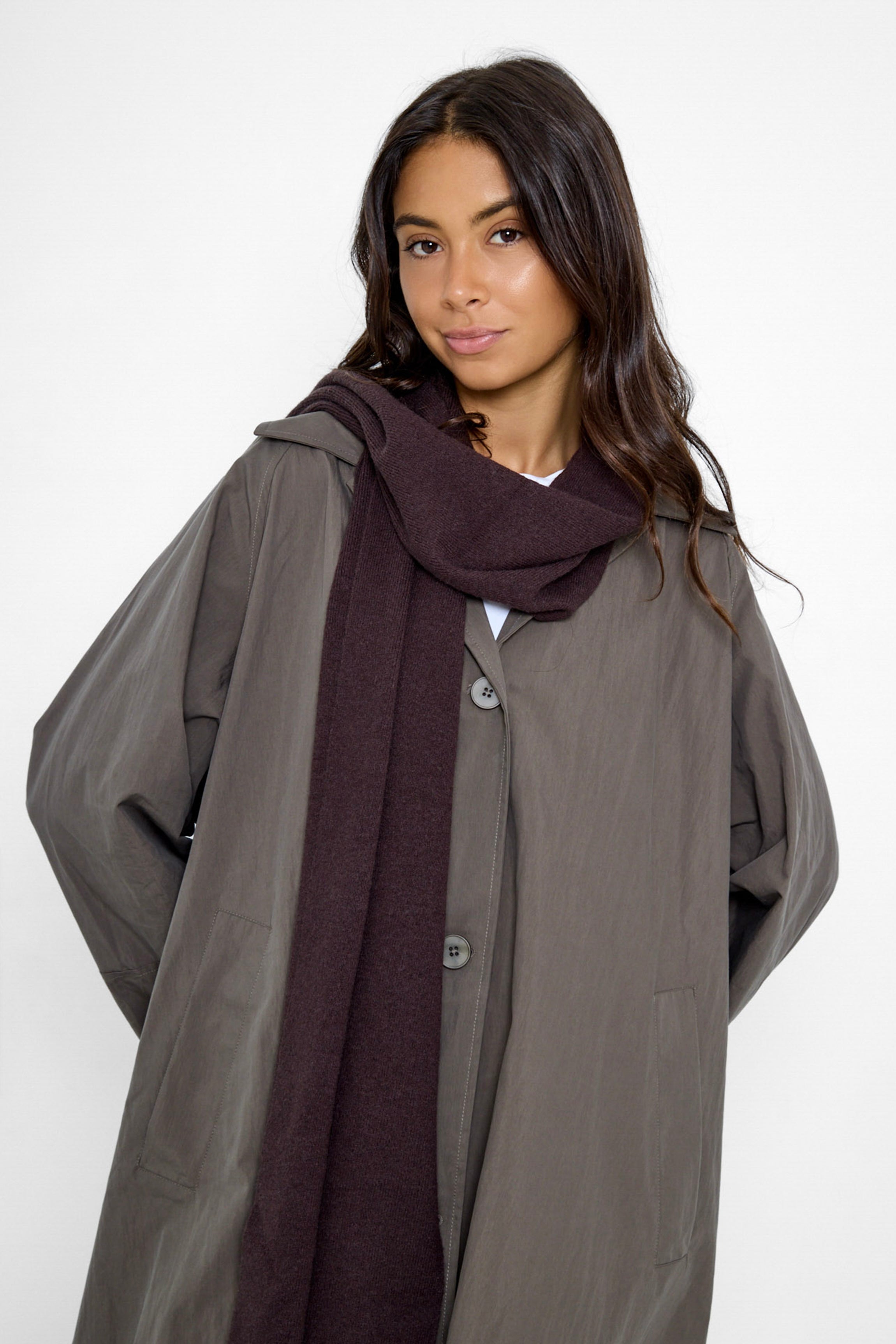 Women's Plain Knitted Scarf in Brown