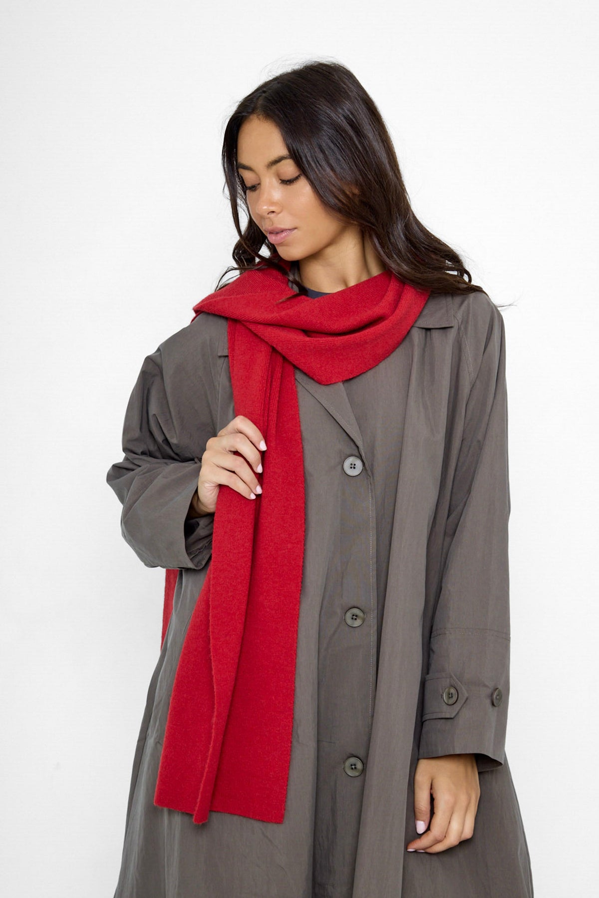 Women's Plain Knitted Scarf in Red