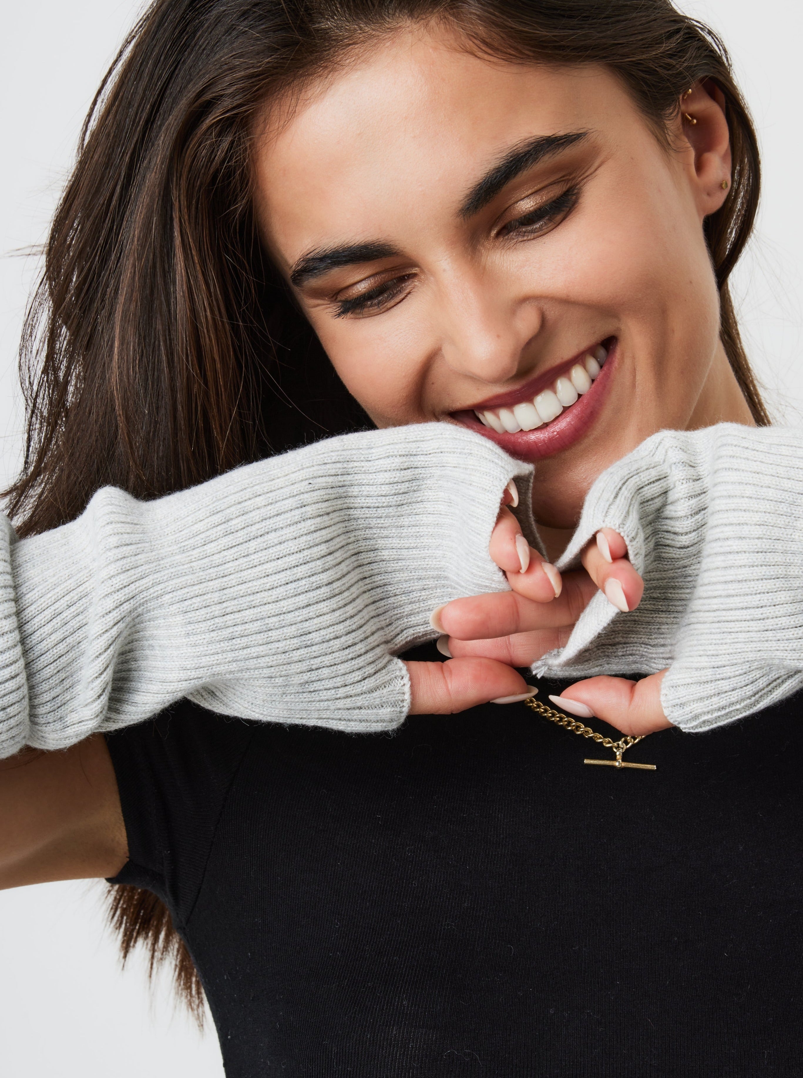 Woman's Ribbed Arm Warmers in Grey