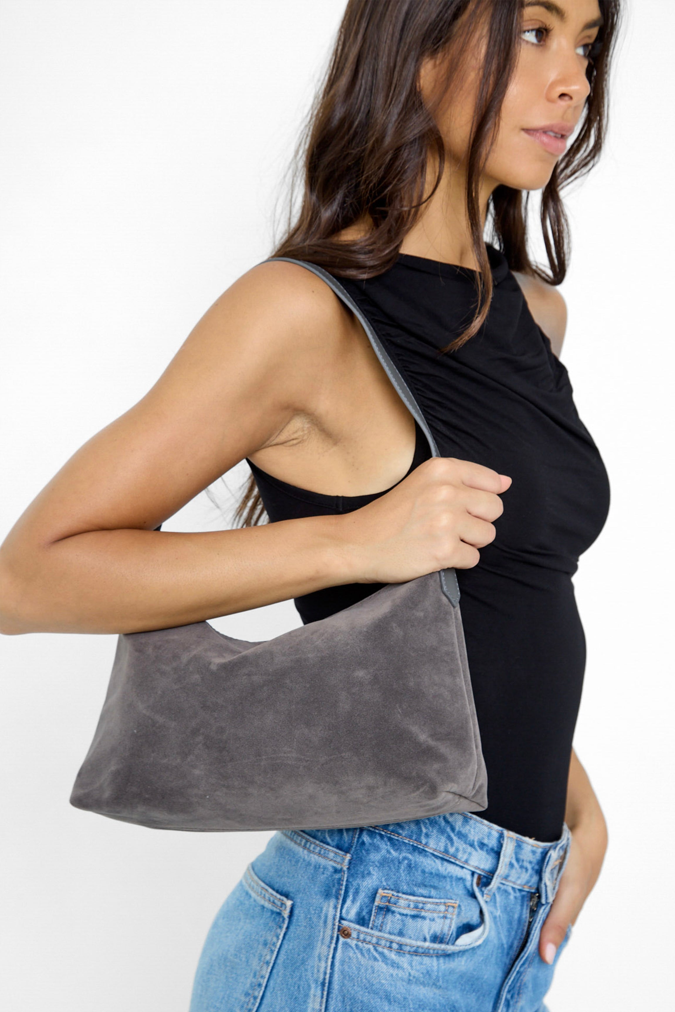 Women's Slouchy suede shoulder bag in Grey