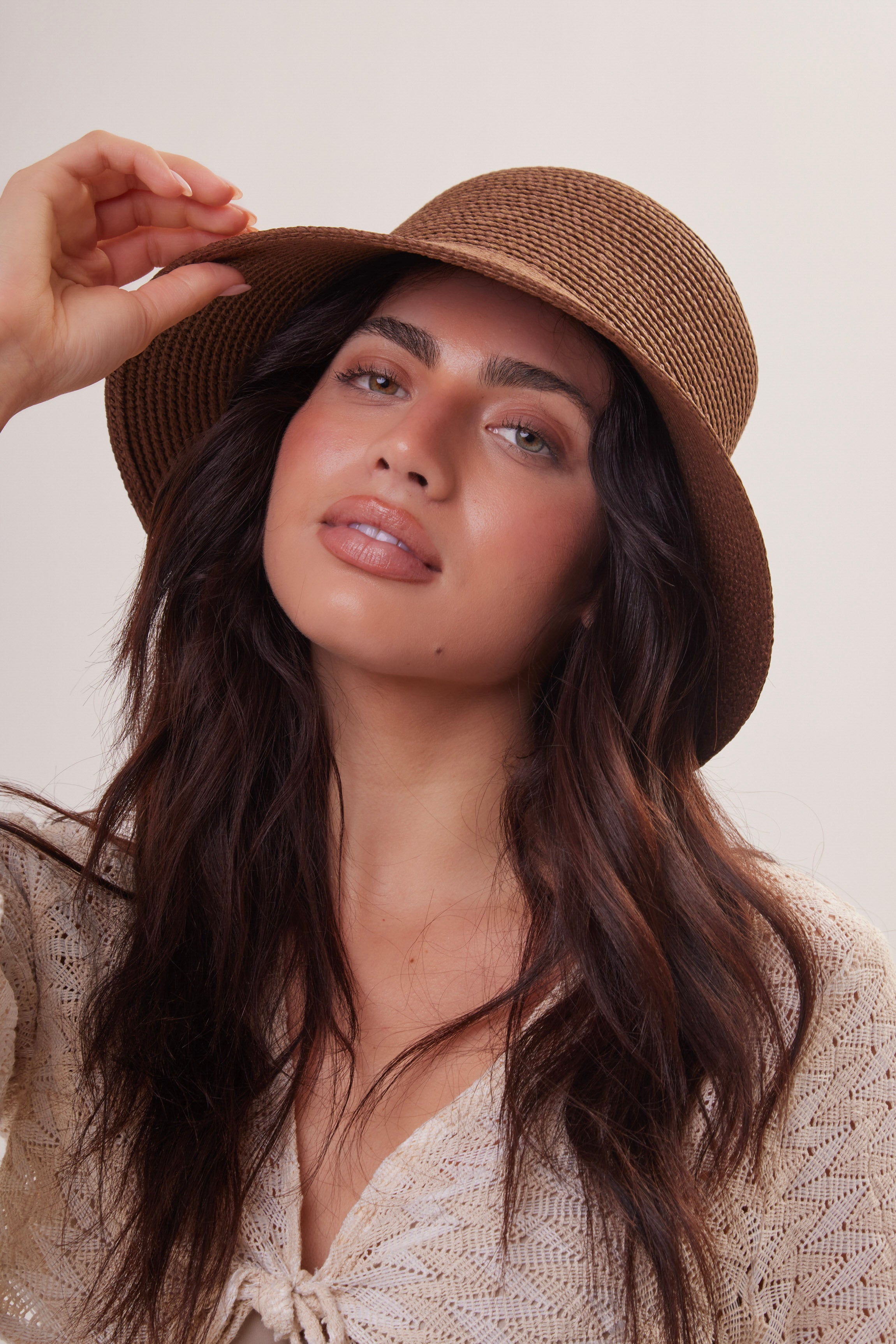 Woman's Straw Bucket Hat in Dark Brown 