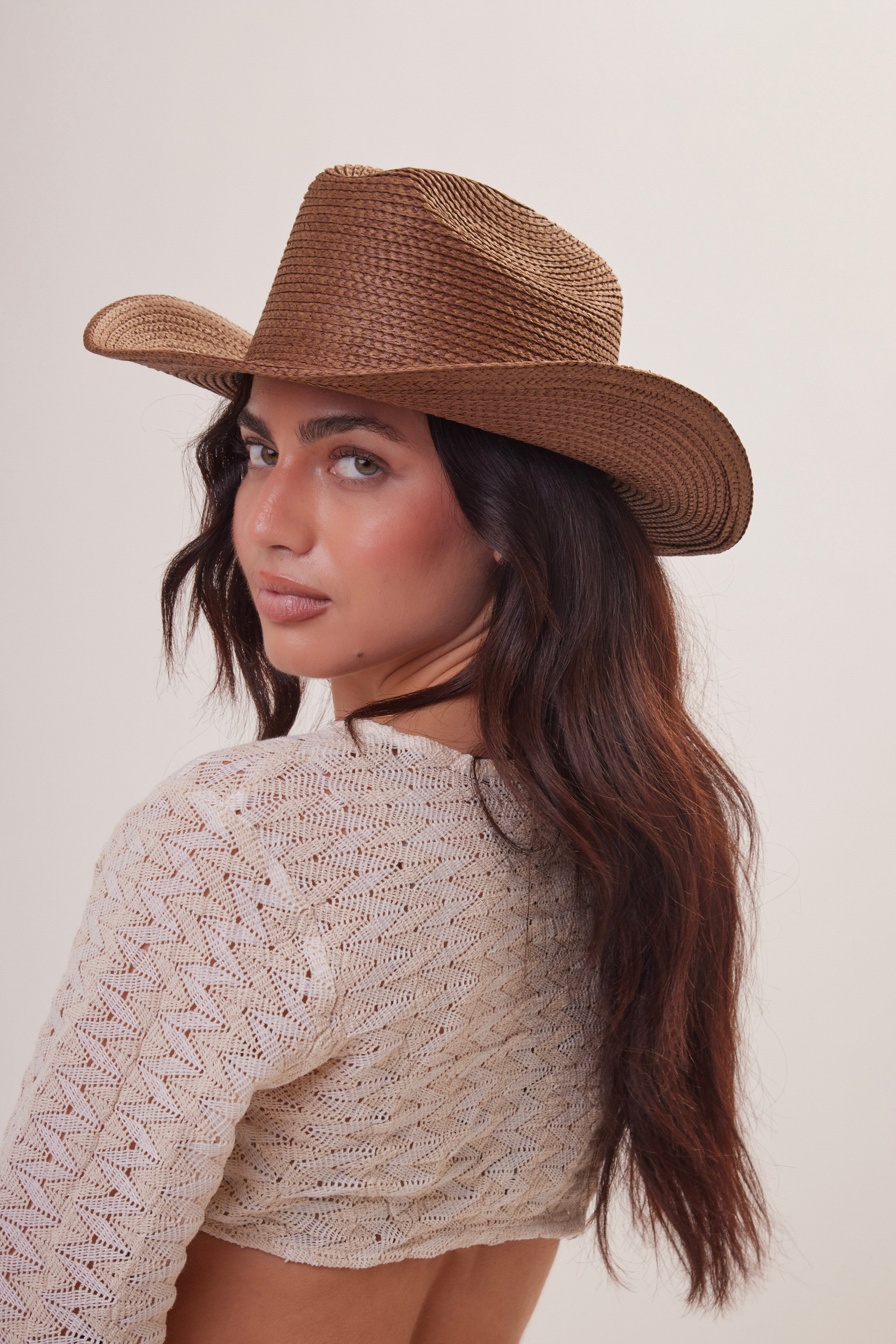 Woman's Straw Cowboy Hat in Dark Brown 