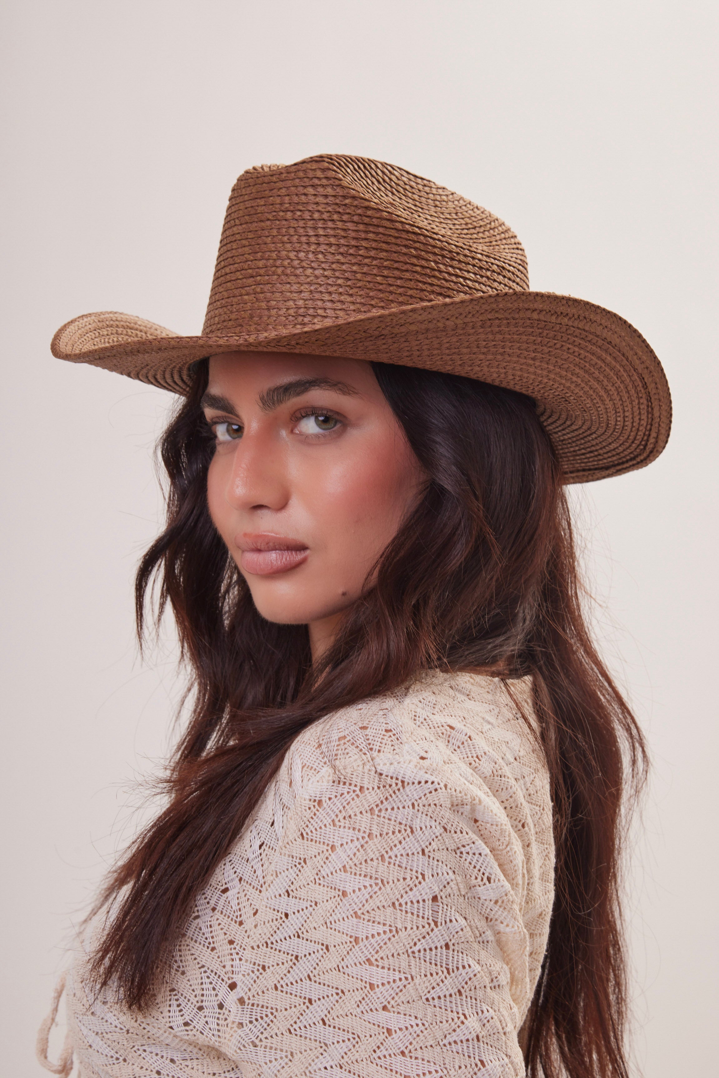 Woman's Straw Cowboy Hat in Dark Brown 