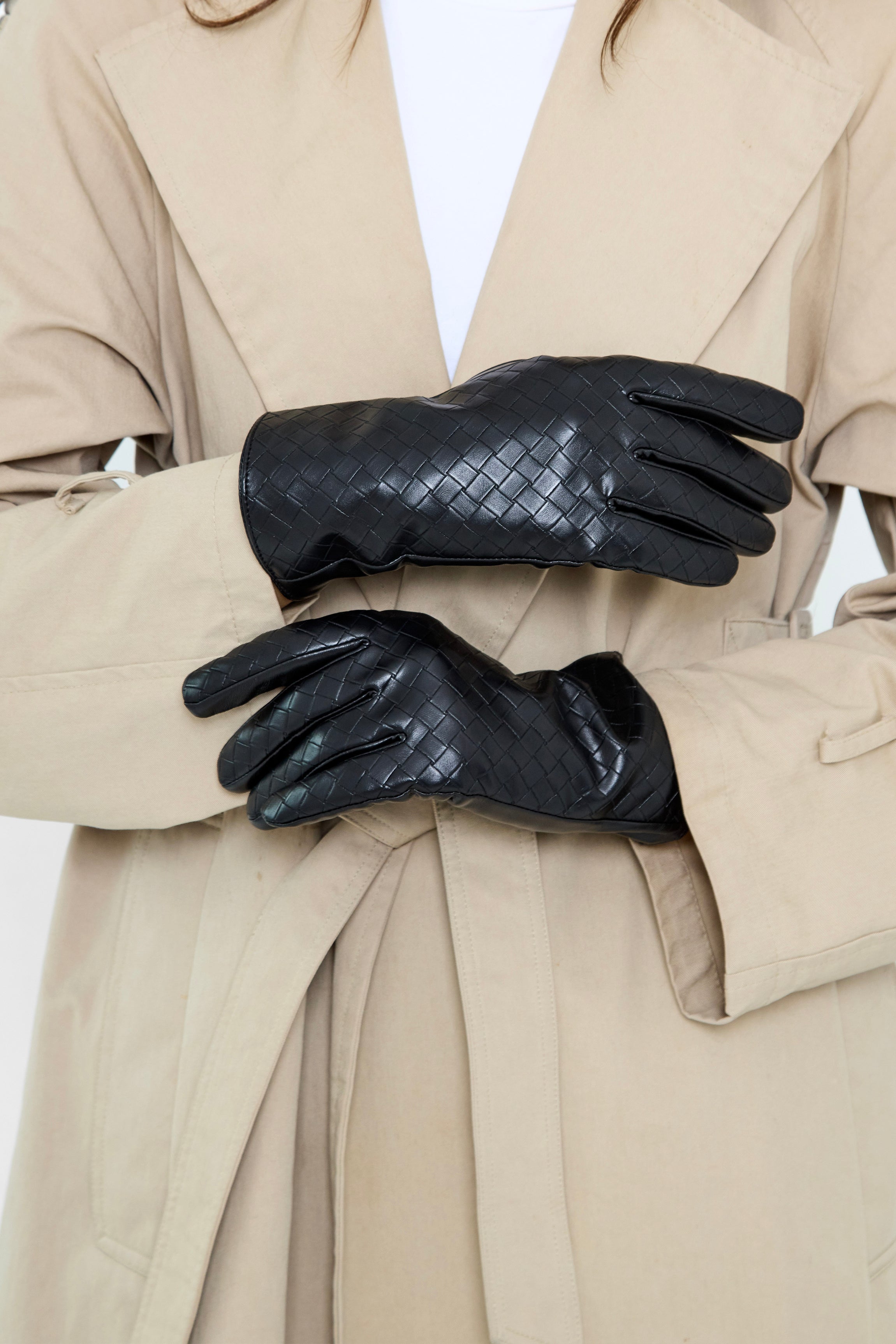 Woven Leather Look Gloves in Black - Gloves - My Accessories London