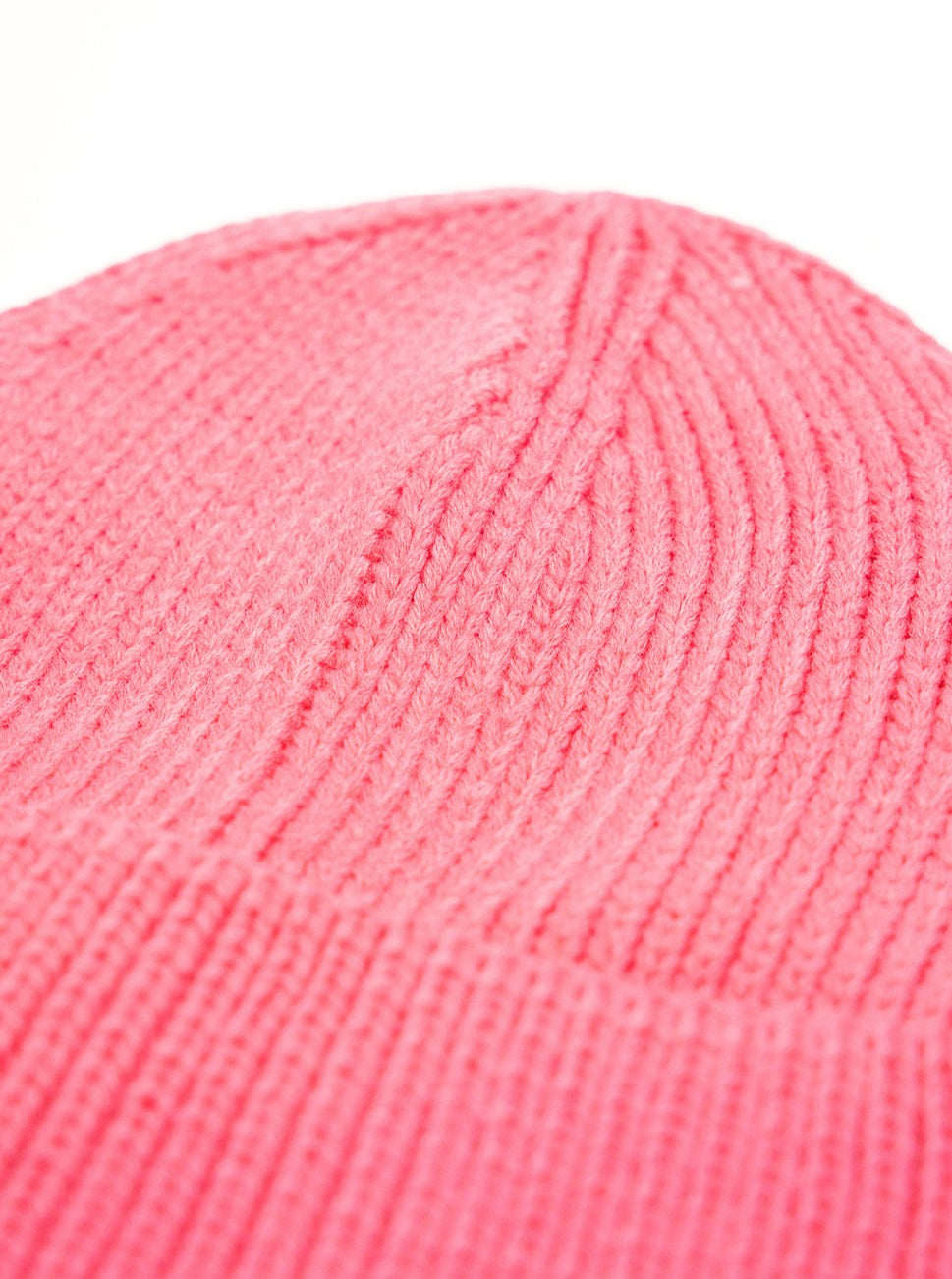 Woman's Ribbed Knitted Beanie in Pink